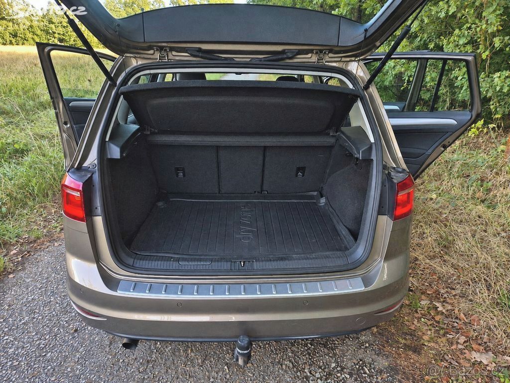 Volkswagen Golf Sportsvan, 1.6 TDI, perfektní stav - fotka 6