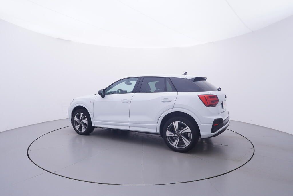 Audi Q2, S-line 1.5 TFSI 110 kW - fotka 3