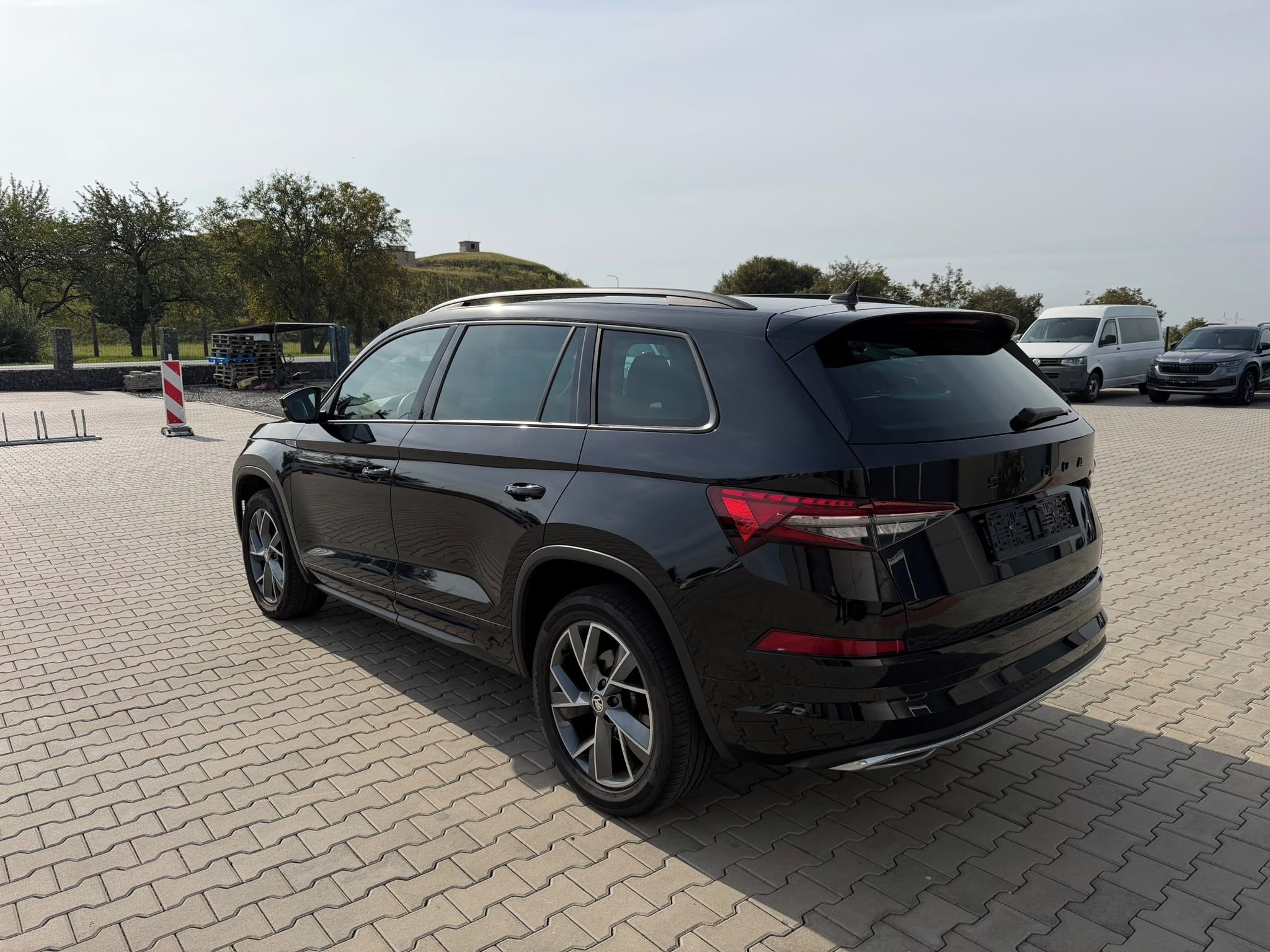 Škoda Kodiaq, sportline, dsg, 4x4, webasto - fotka 5