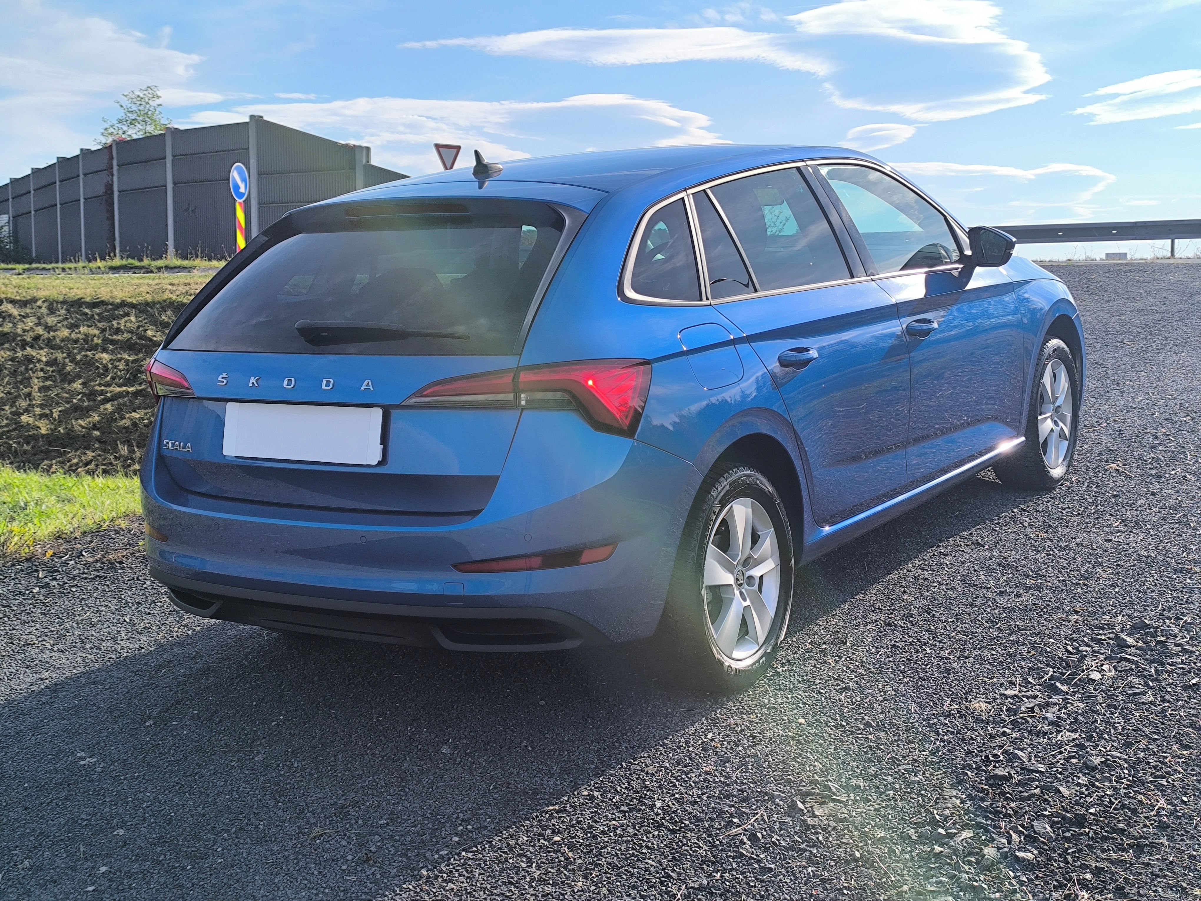 Škoda Scala, Scala 81kw  Full LED světlomet - fotka 6