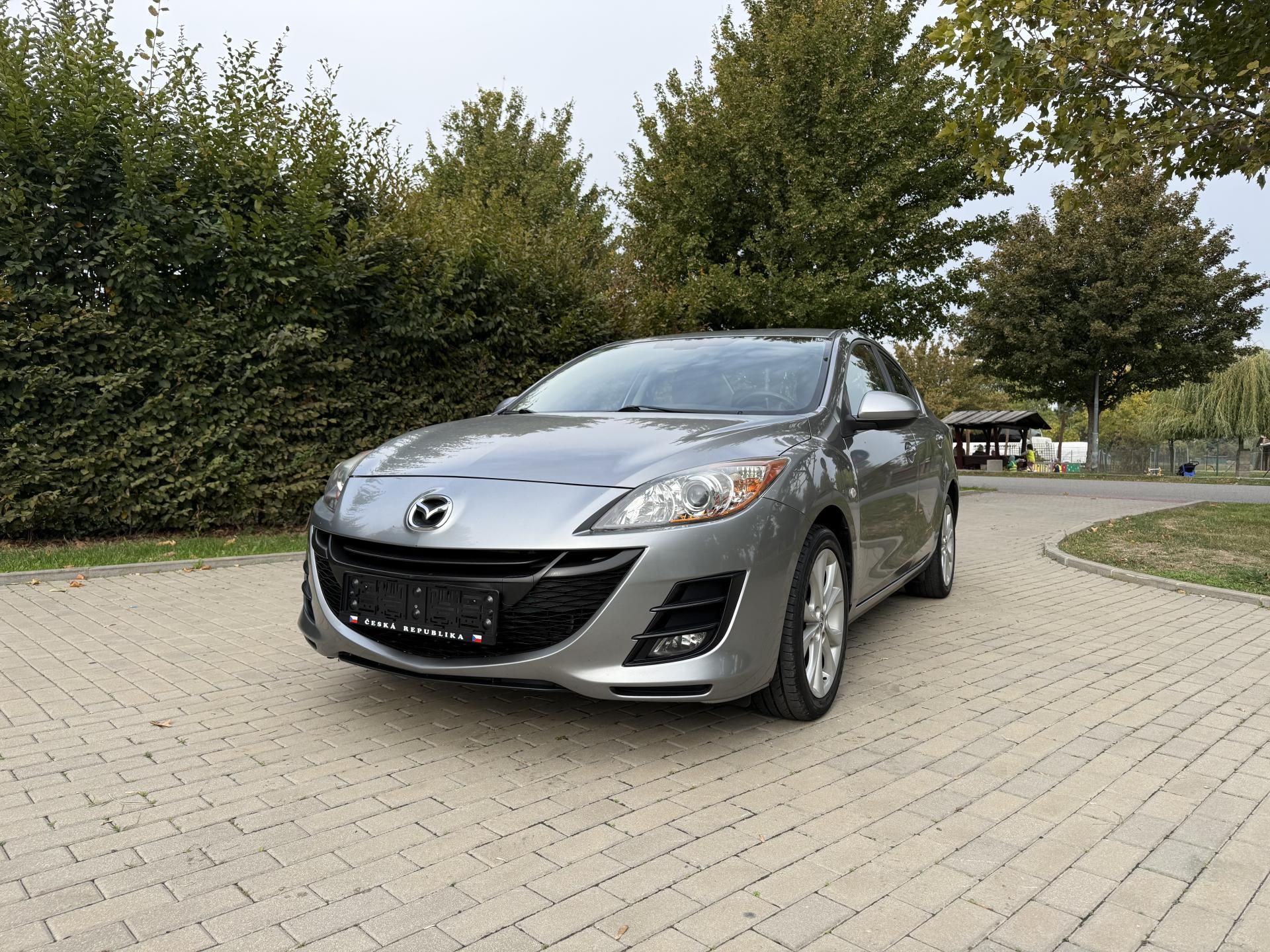 Mazda 3, 1.6 Exclusive-Line - fotka 2