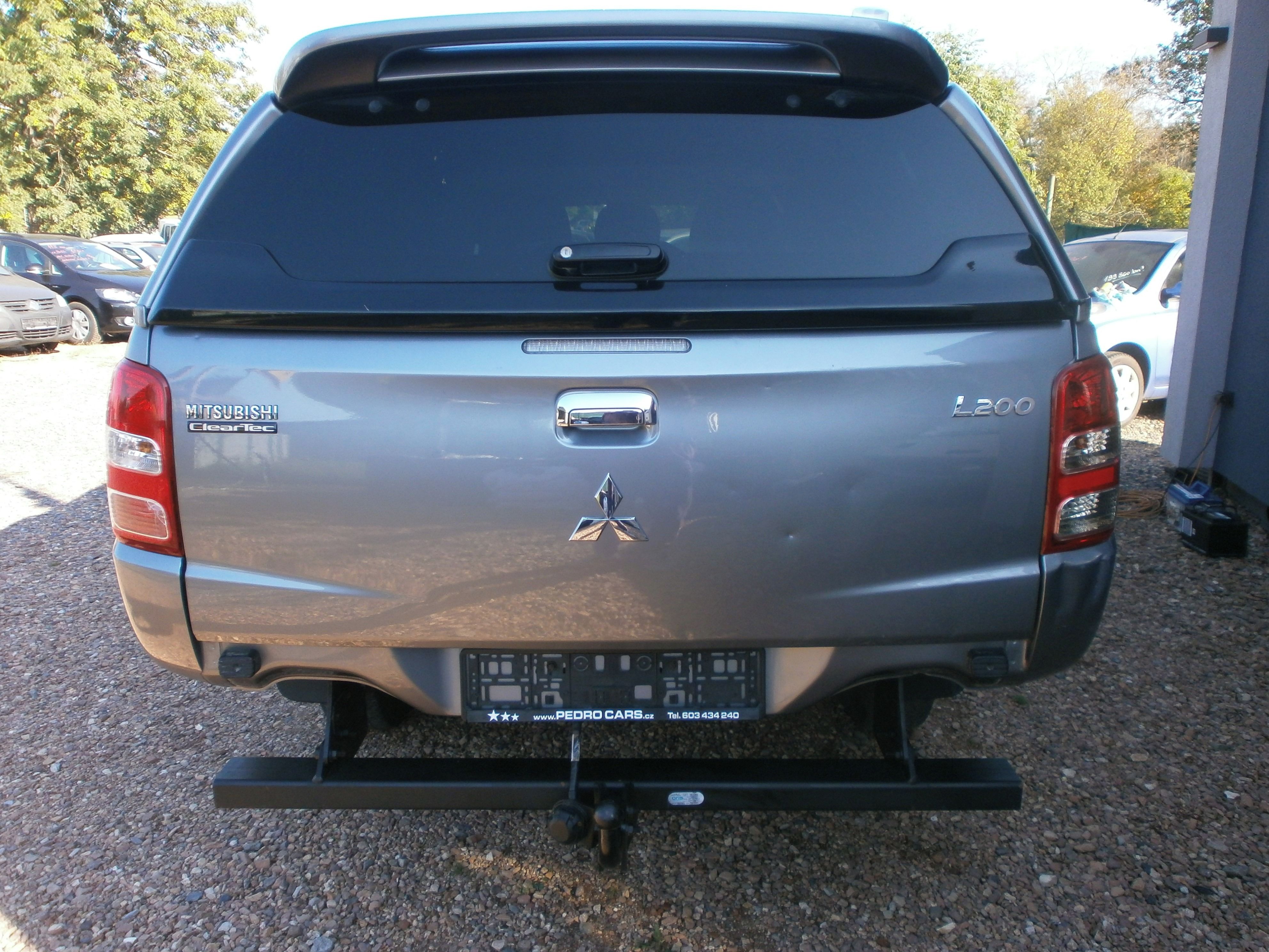 Mitsubishi L200, 2.4Di-D-113KW,KLIMA,112000KM! - fotka 5