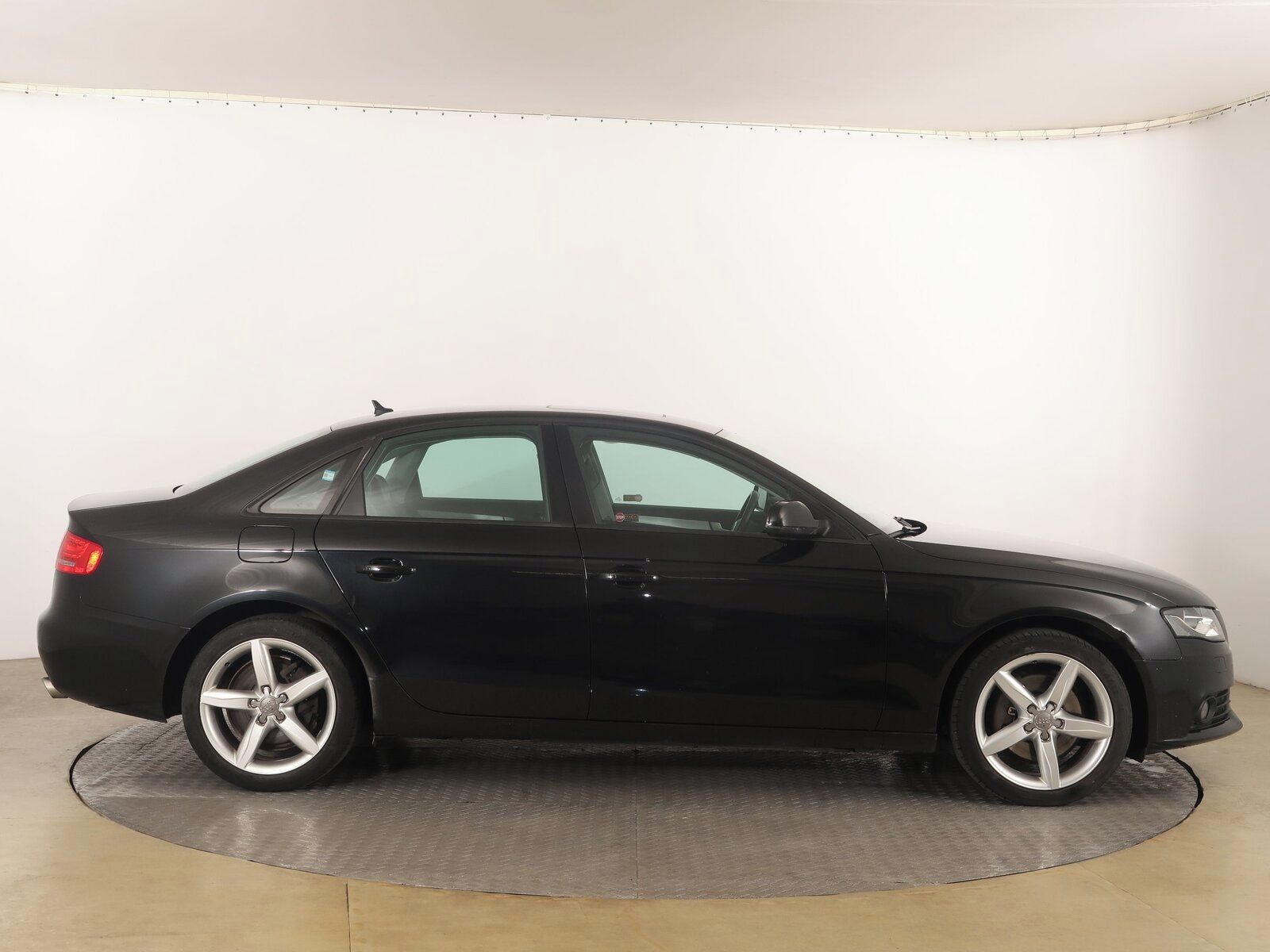 Audi A4, 3.0 TDI, 4X4 - fotka 6