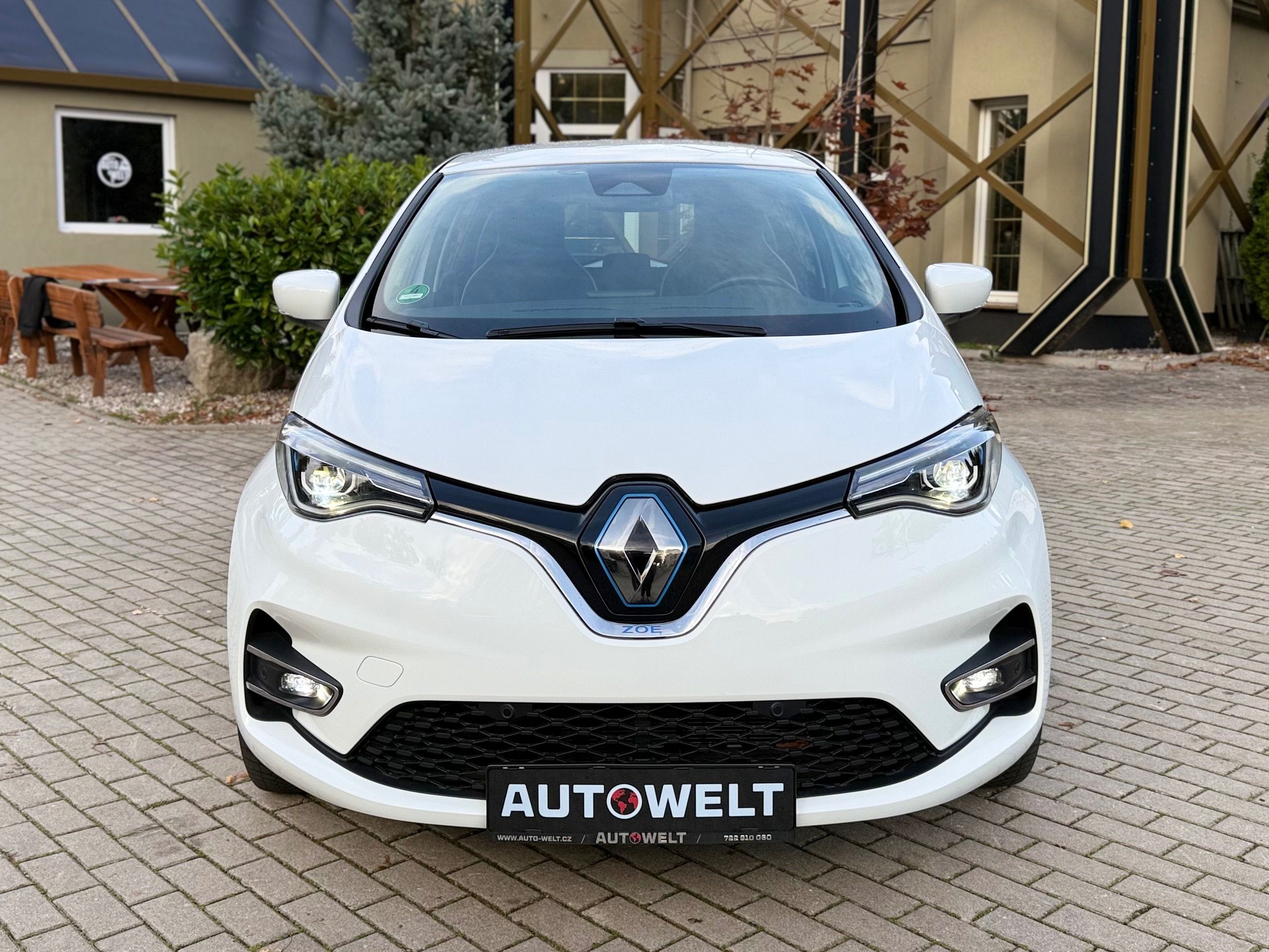 Renault ZOE, EXPERIENCE 52kWh /6999KM/DPH/ - fotka 4