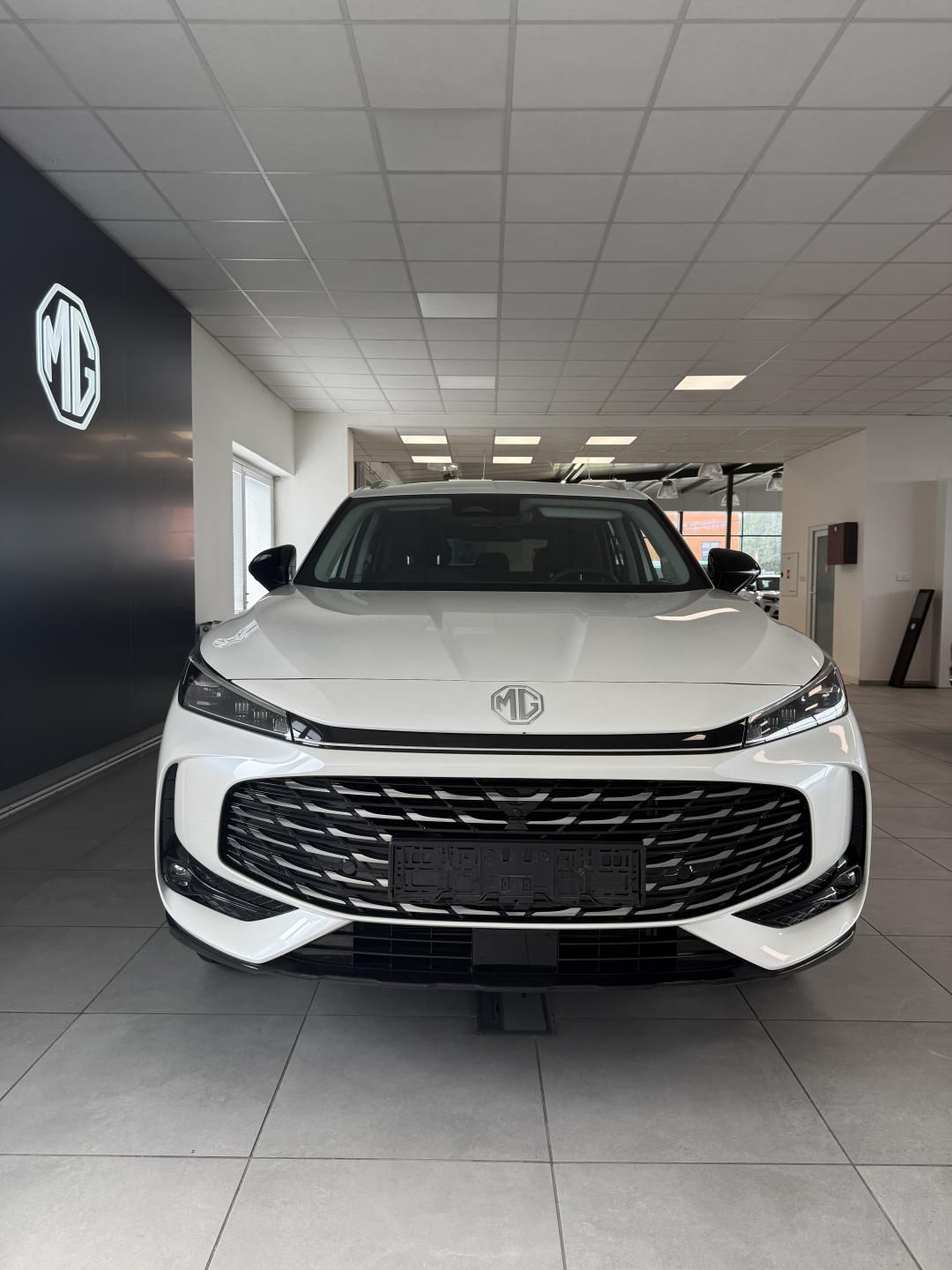 MG HS, HEV 1.5 165kW Emotion - fotka 6