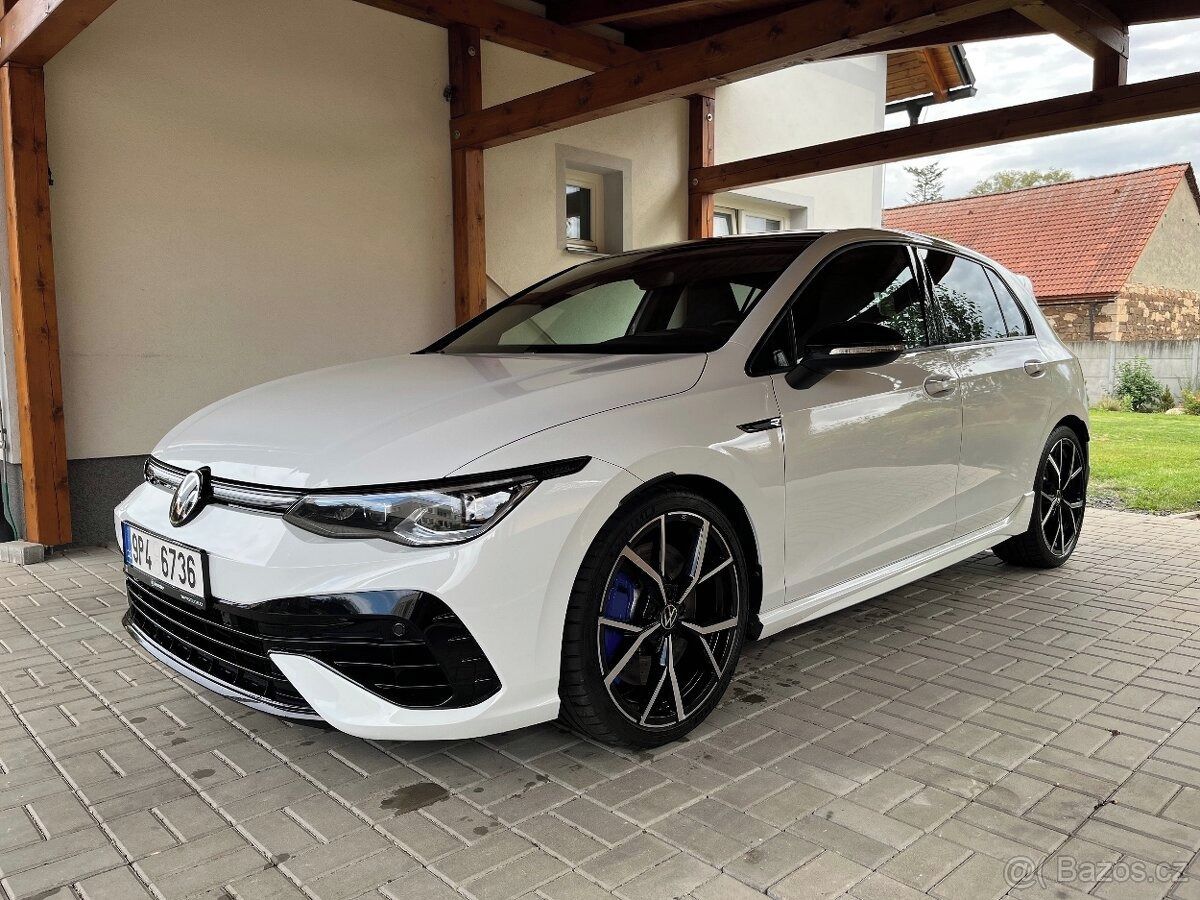 Volkswagen Golf, R, Perf. 245kw, 43tis km, 1.ma - fotka 2