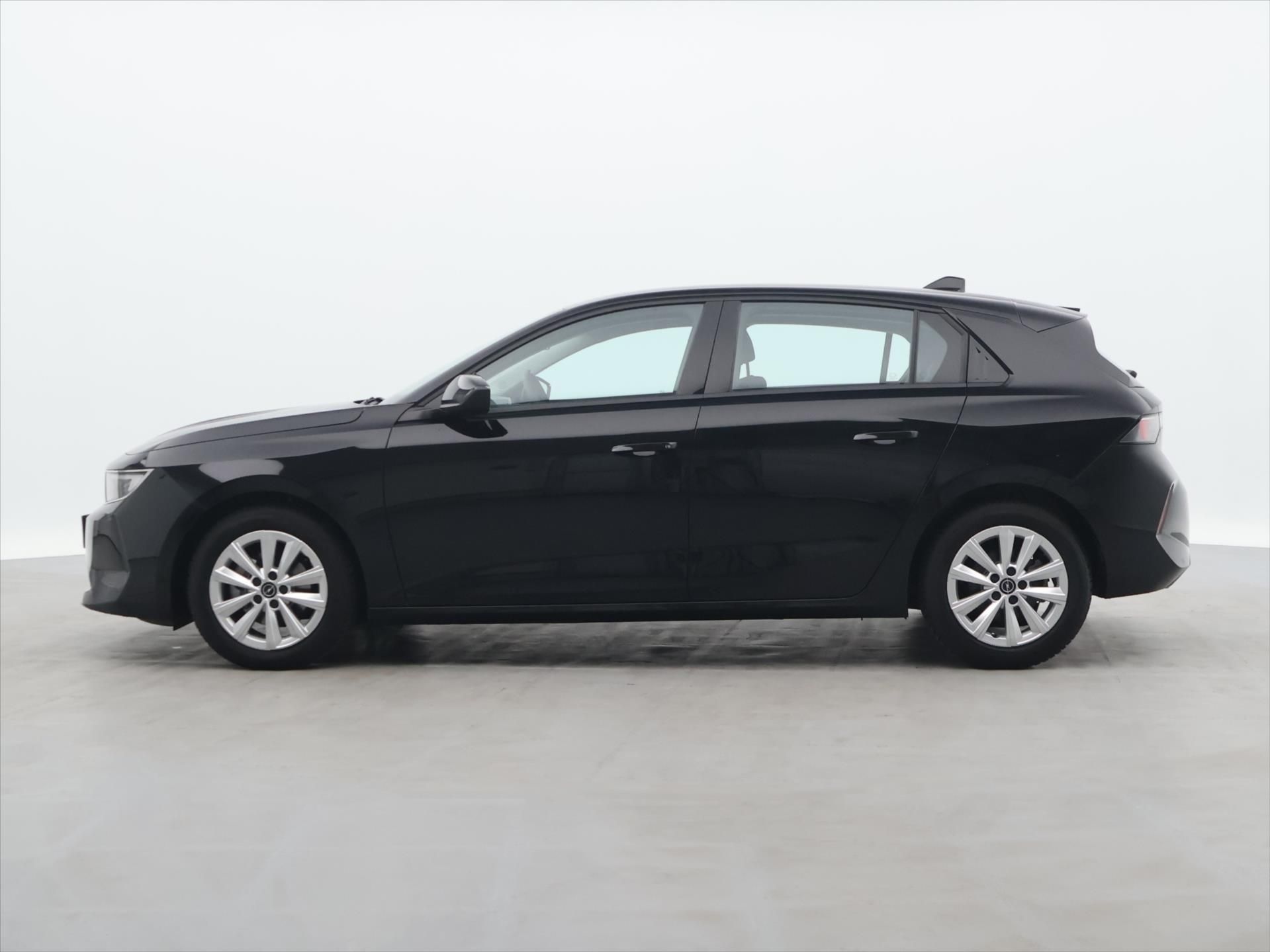 Opel Astra, 1,2 Turbo 86kW CZ - fotka 4