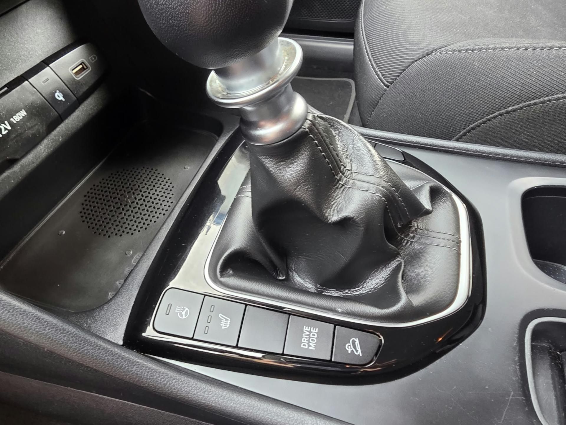 Hyundai Tucson, 1.6-1.MAJITEL-DPH-V ZÁRUCE - fotka 2