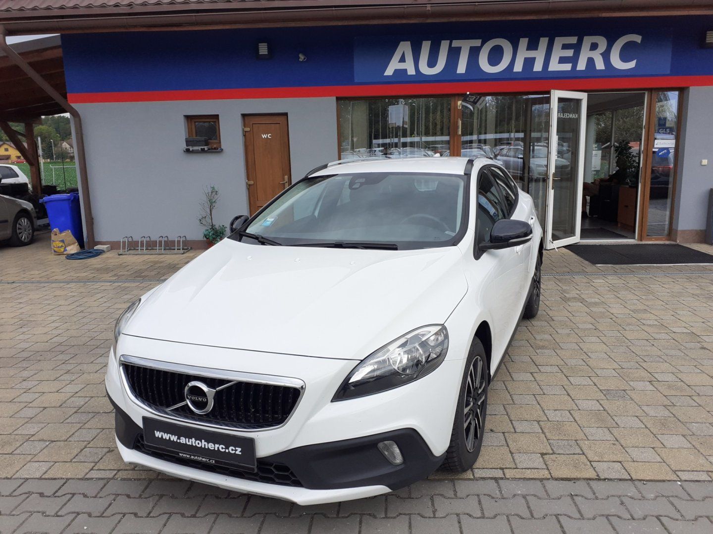 Volvo V40, 2.0 D CROSS COUNTRY