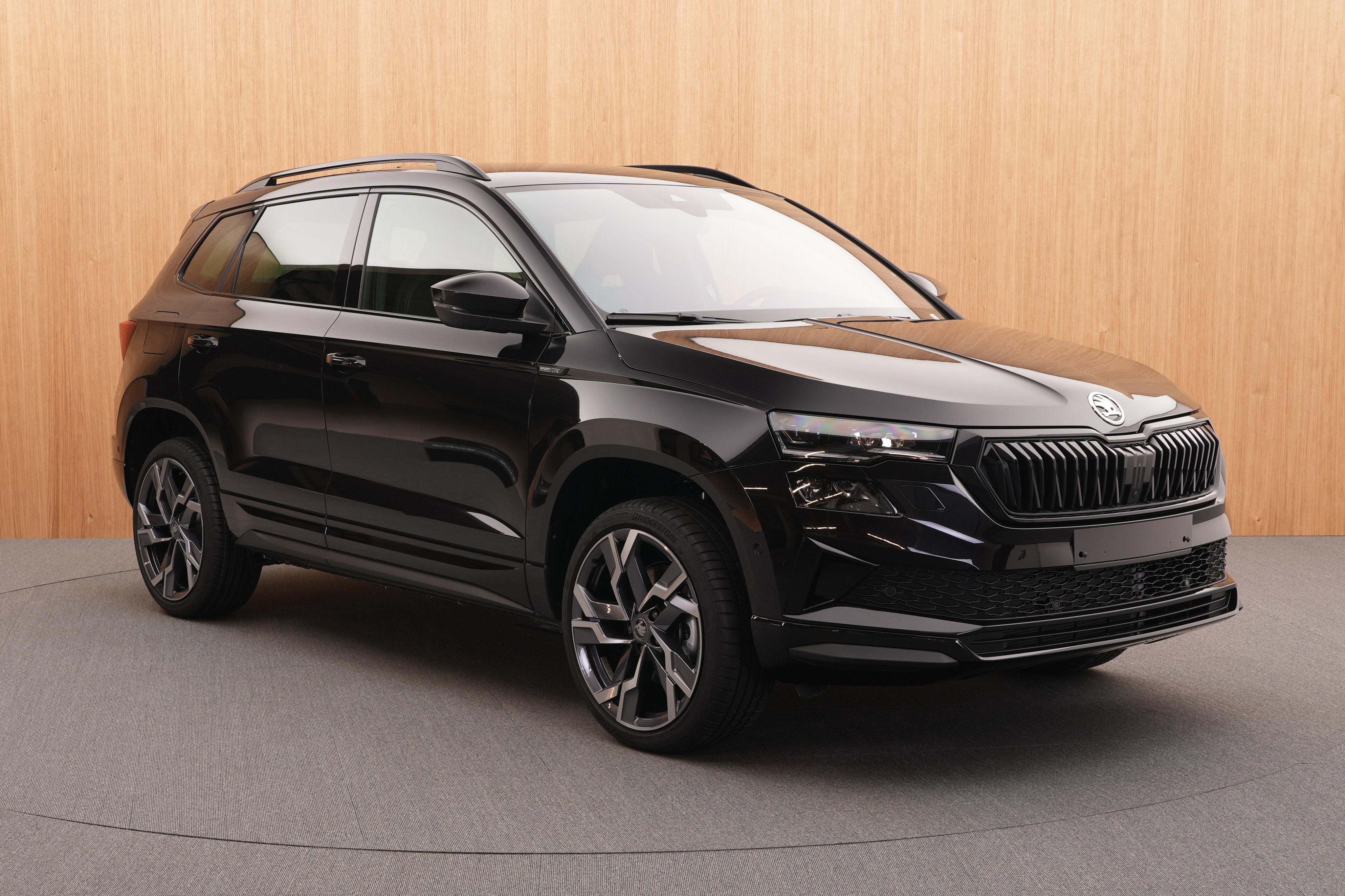 Škoda Karoq, Sportline 1.5 TSI DSG - fotka 6