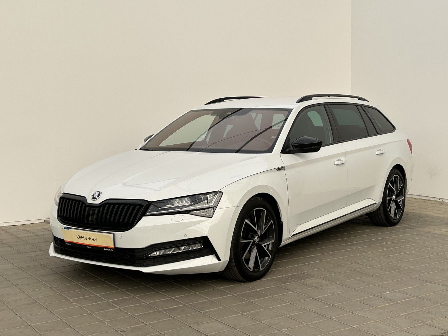 Škoda Superb, 2.0TDI 147kW 4x4  SportLine