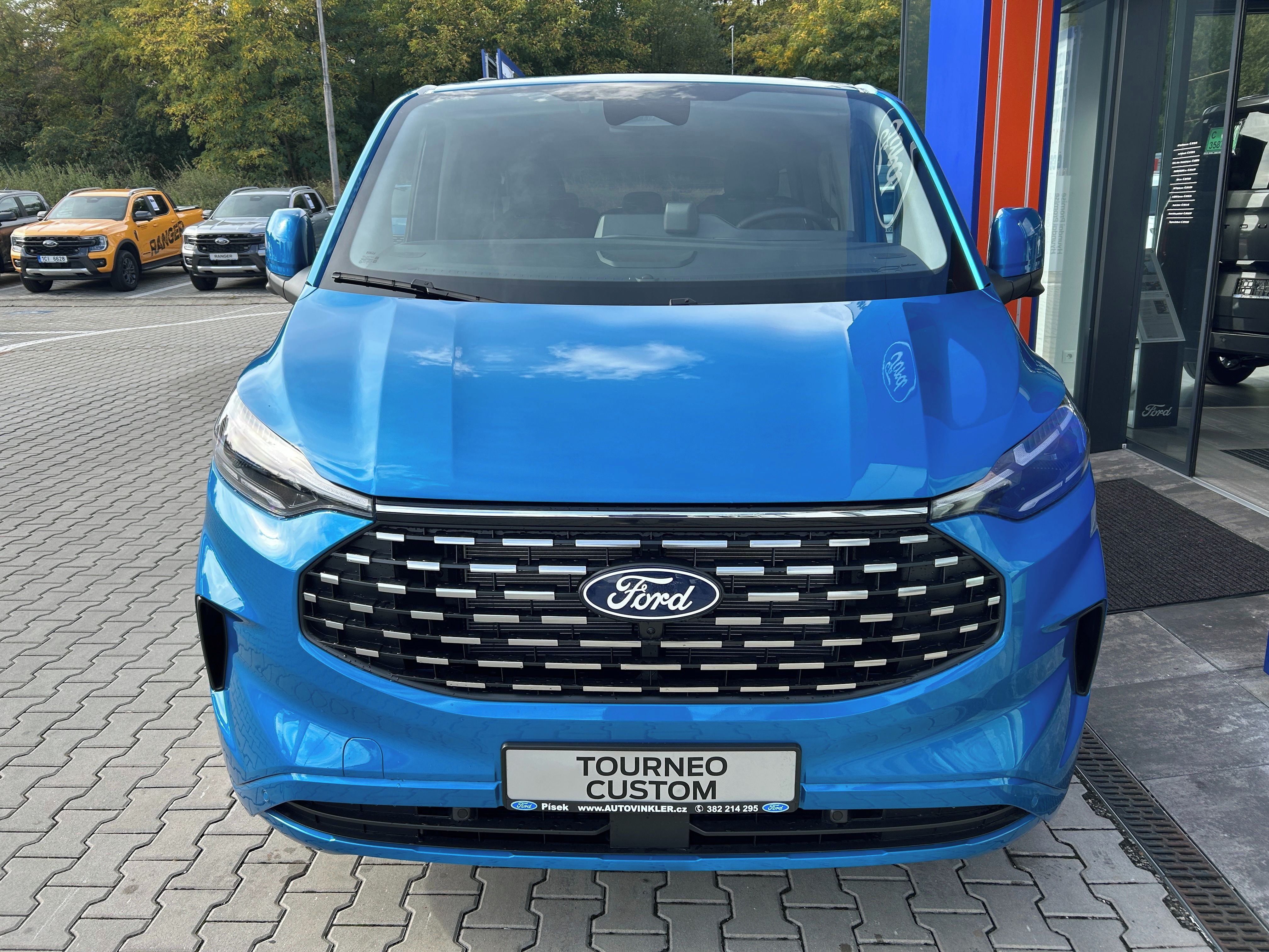 Ford Tourneo Custom, Titanium X L2 2.0EcoBlue 125kW - fotka 2