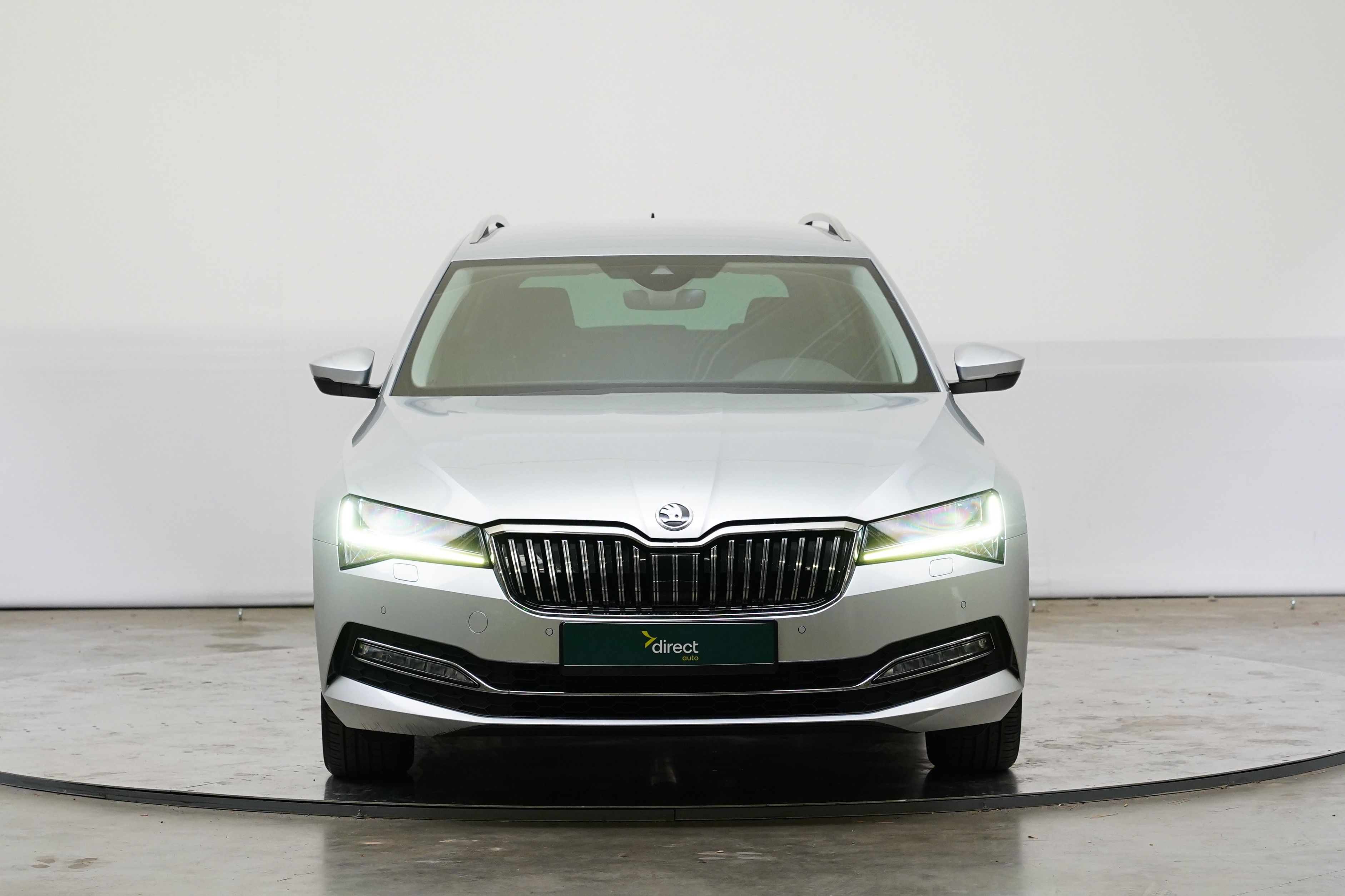 Škoda Superb, 1.5 TSI 110 kW Style - fotka 4