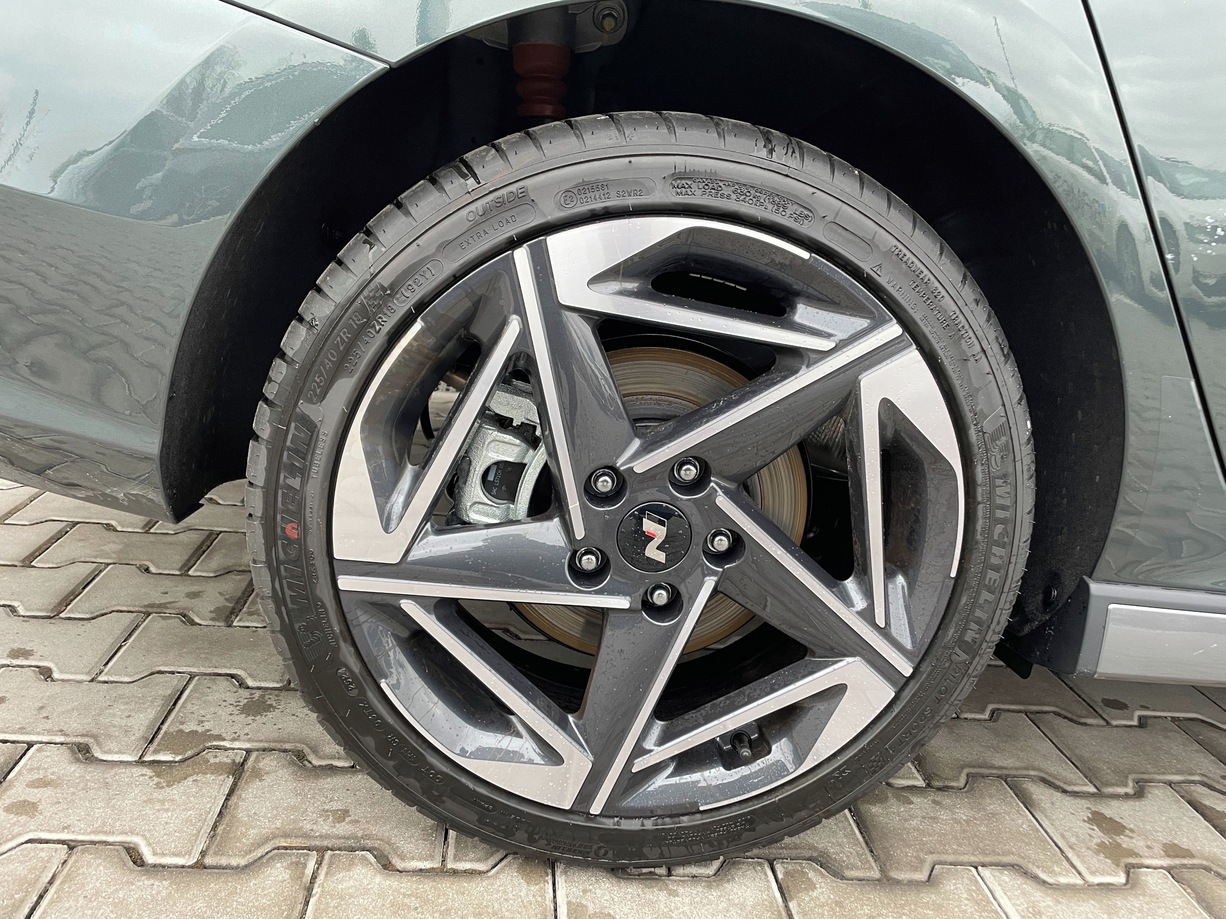 Hyundai i30, WG 26 1,6TGDI DCT N LINE - fotka 4