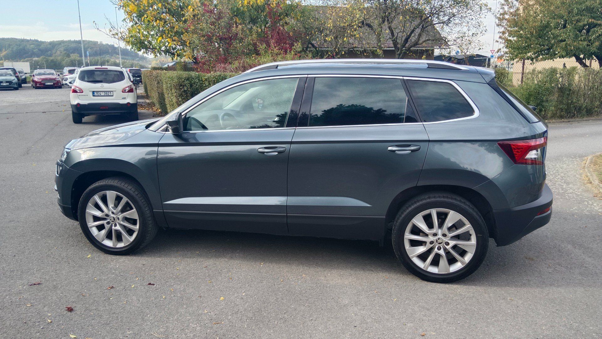 Škoda Karoq, 1,5 I 110KW Automat - fotka 6