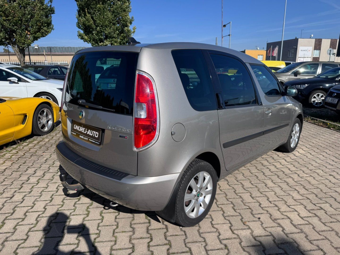 Škoda Roomster, 1,2 TSI 77 KW KILOMETRY TAŽNÉ - fotka 5