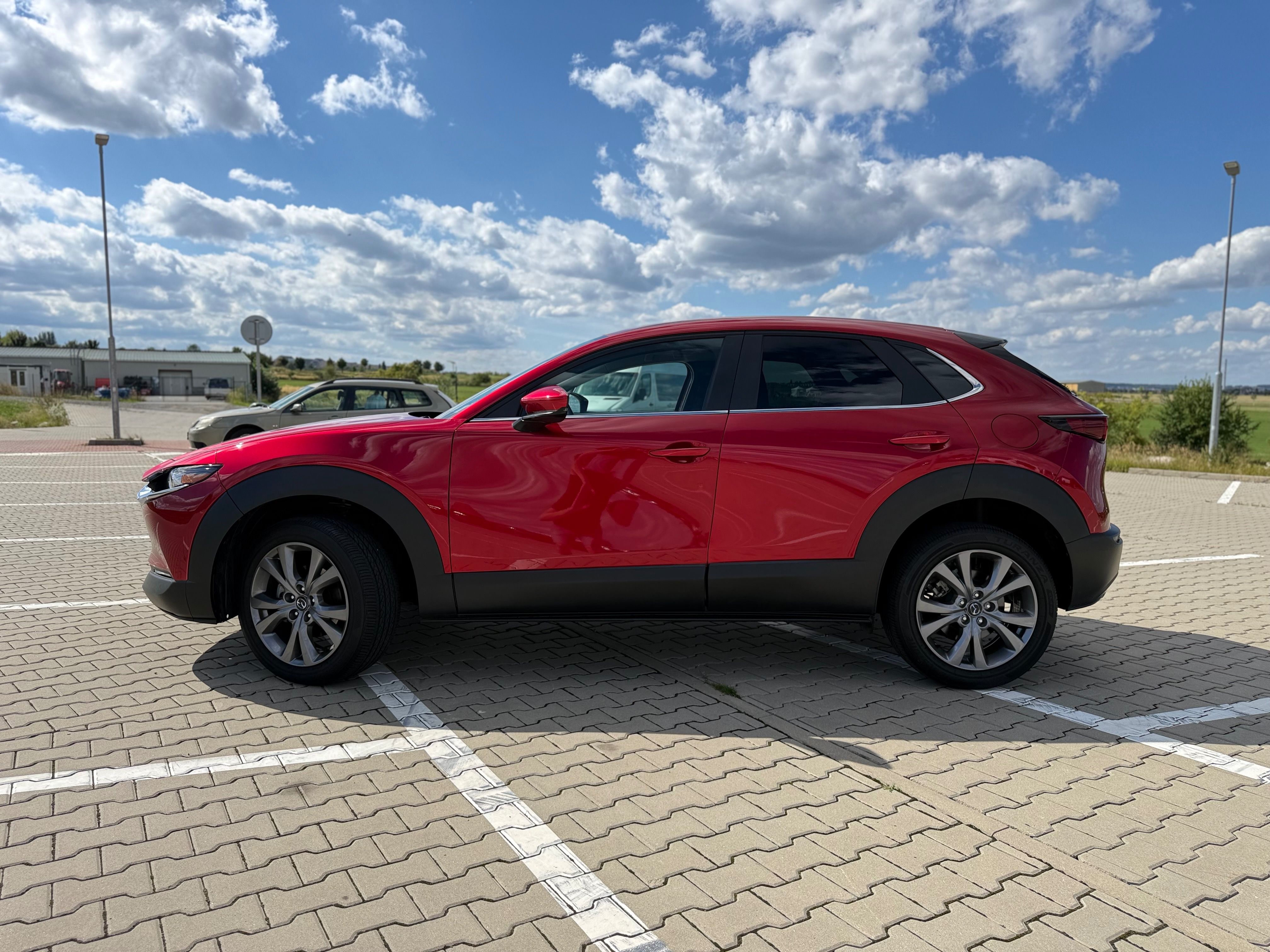 Mazda CX-30, 2.5i SkyActive AWD 4x4 - fotka 3