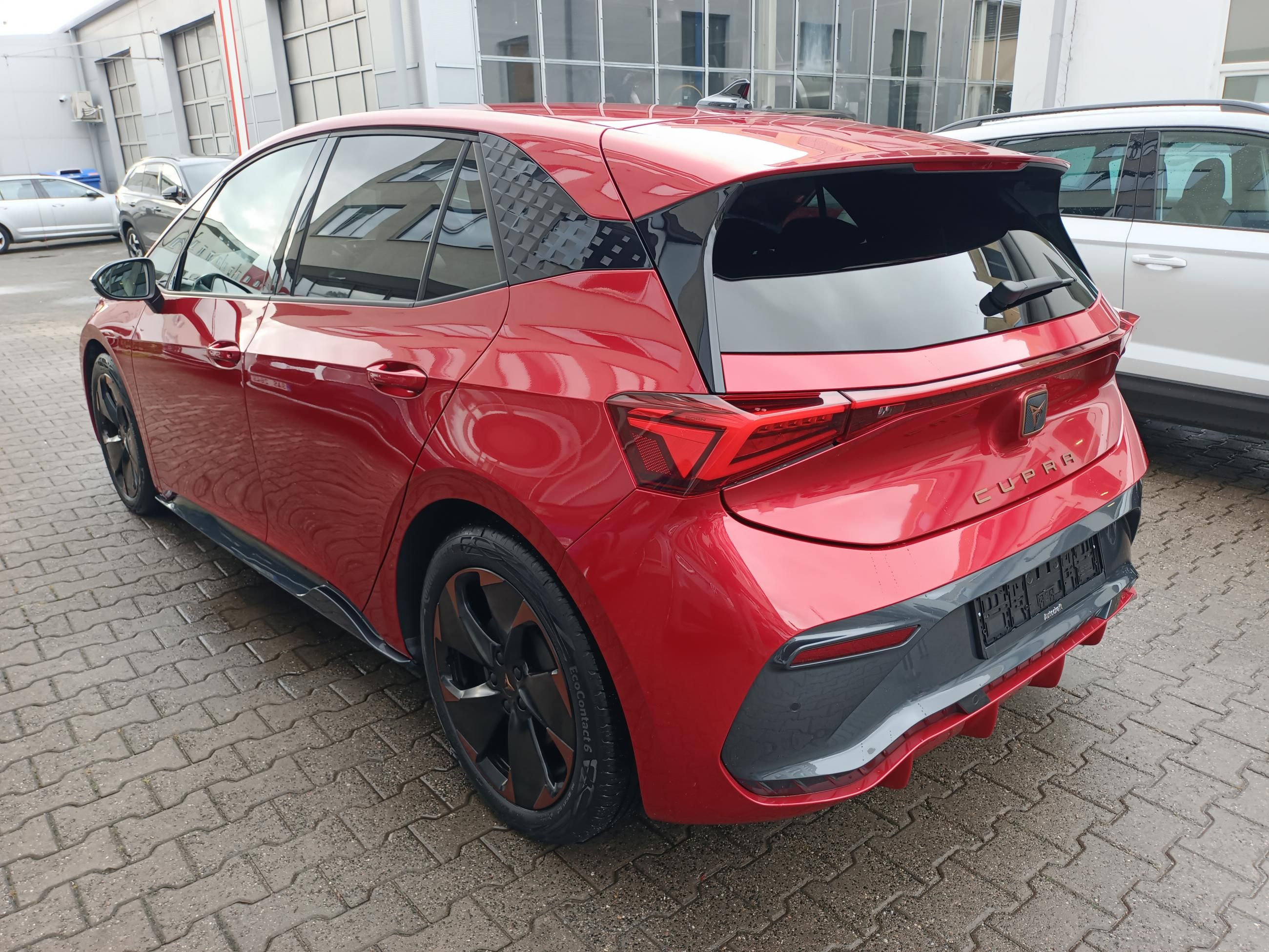 Cupra Born, e-Boost 170kW - fotka 5