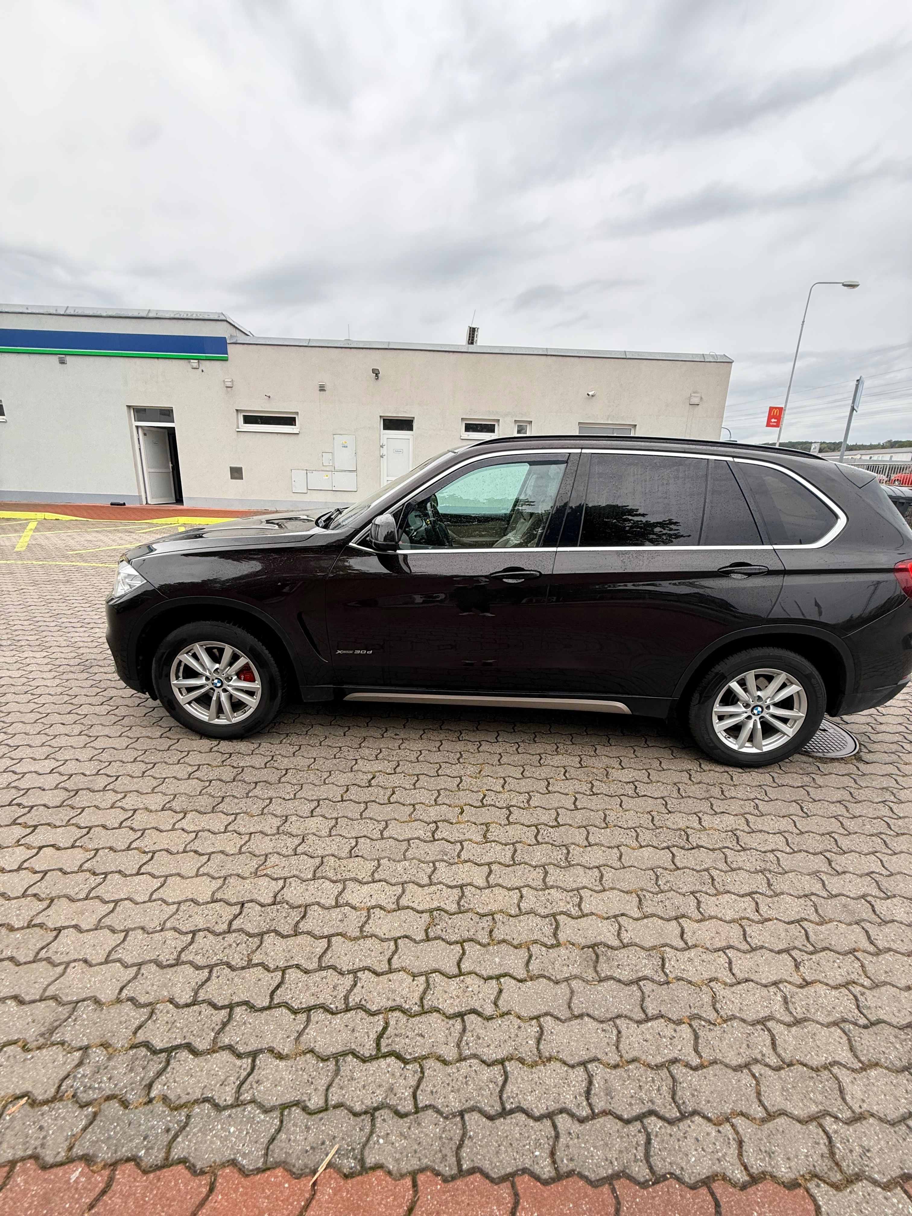 BMW X5, XDrive ,Harman Kardon,Bohatá - fotka 4
