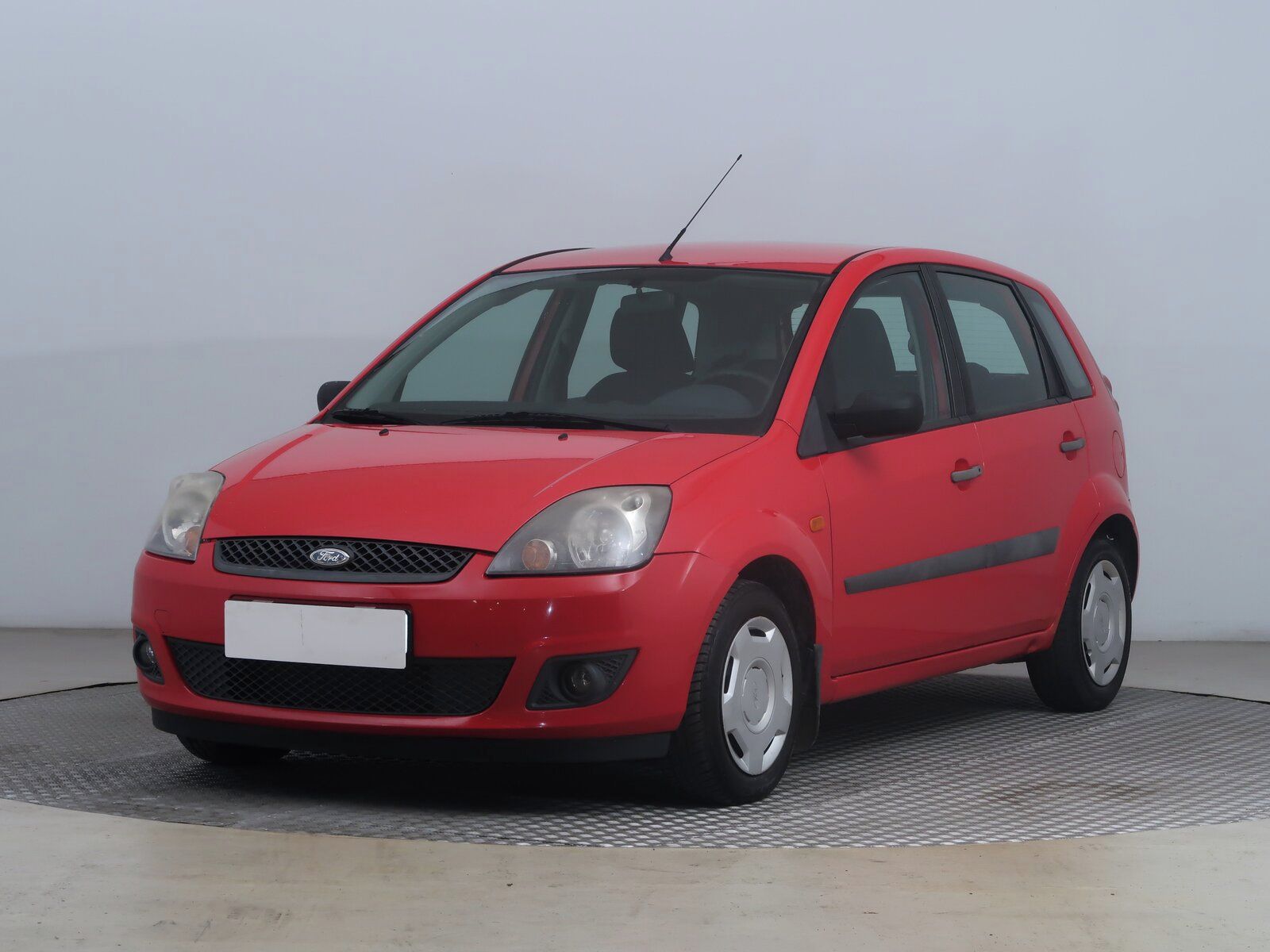 Ford Fiesta, 1.4 TDCi, ČR,1.maj, Klima - fotka 2