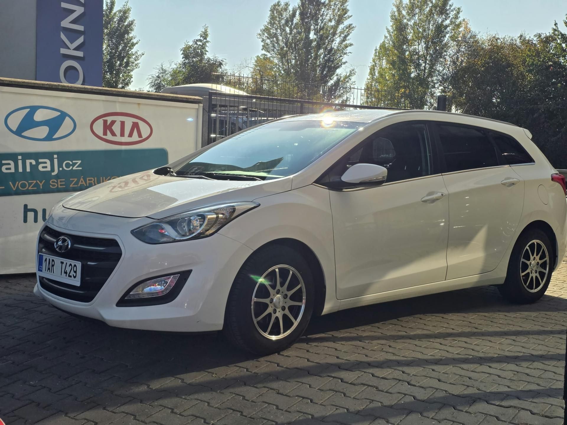 Hyundai i30, 1.6-DPH-PĚKNÝ STAV-AUT.KLIMA