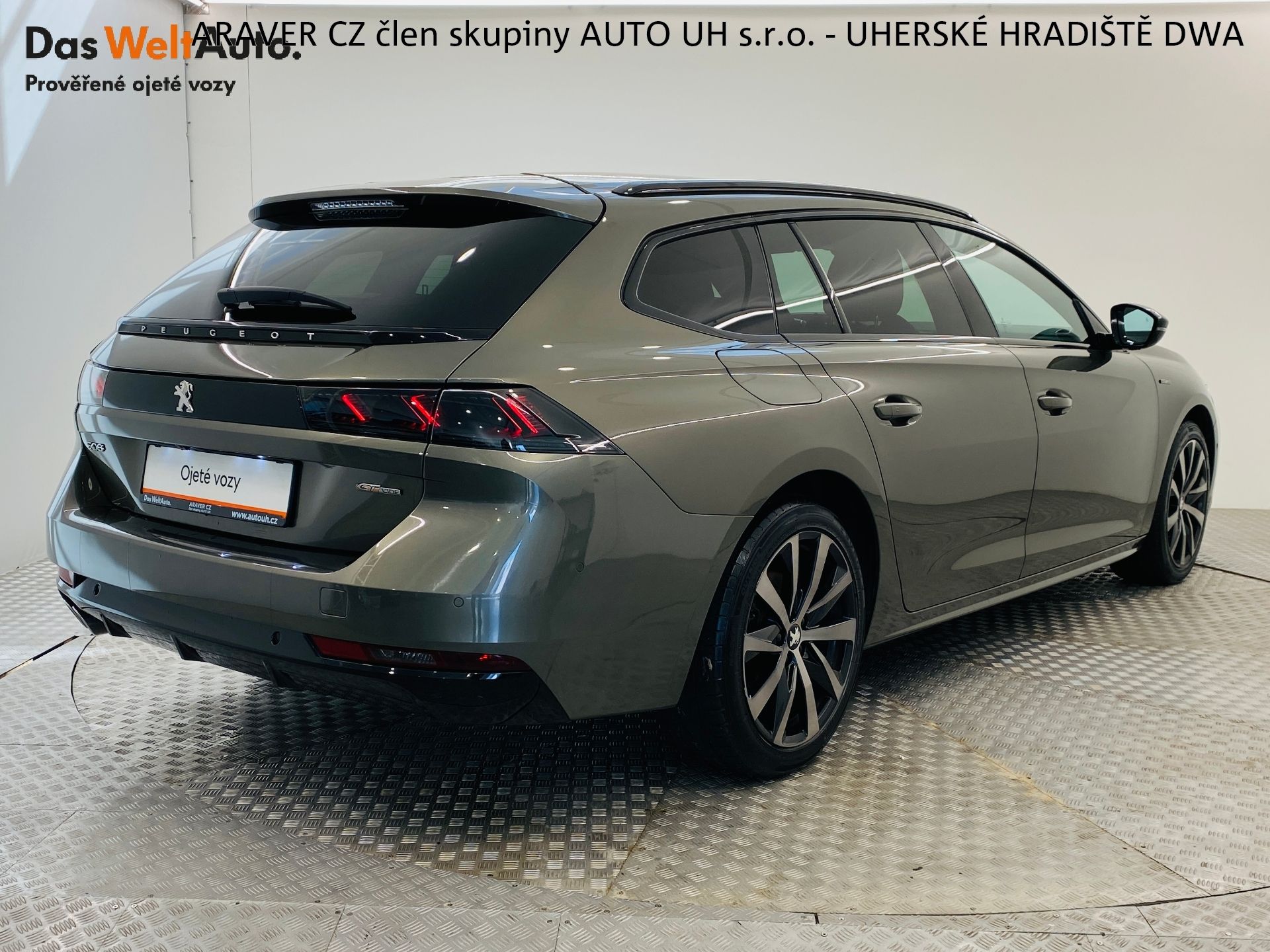 Peugeot 508, 2.0 HDI GT line 120kW  aut. - fotka 2