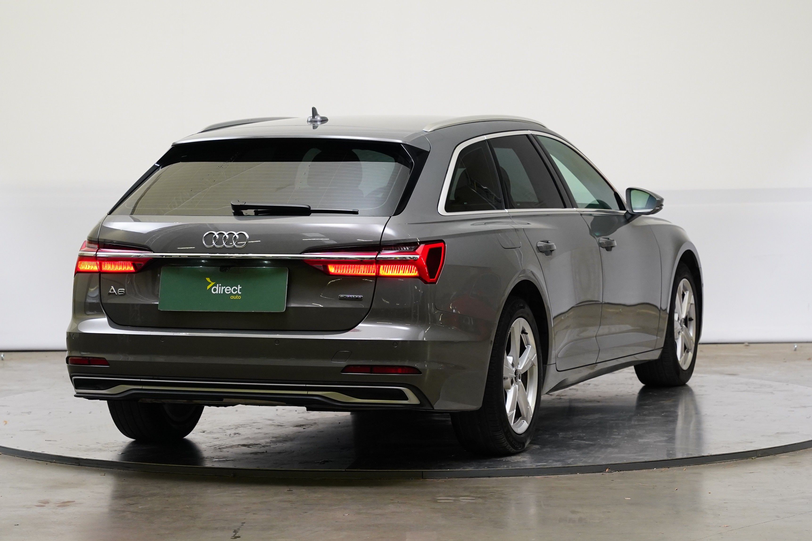 Audi A6, 2.0 TDI 150 kW Quattro - fotka 2