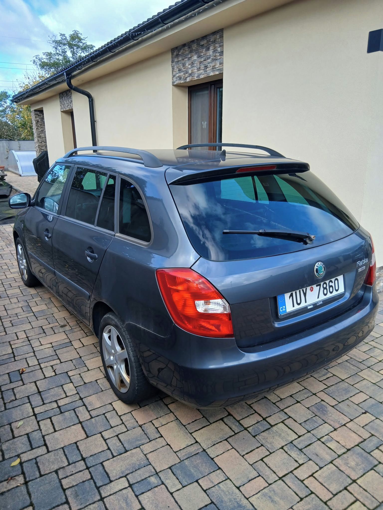 Škoda Fabia - fotka 4
