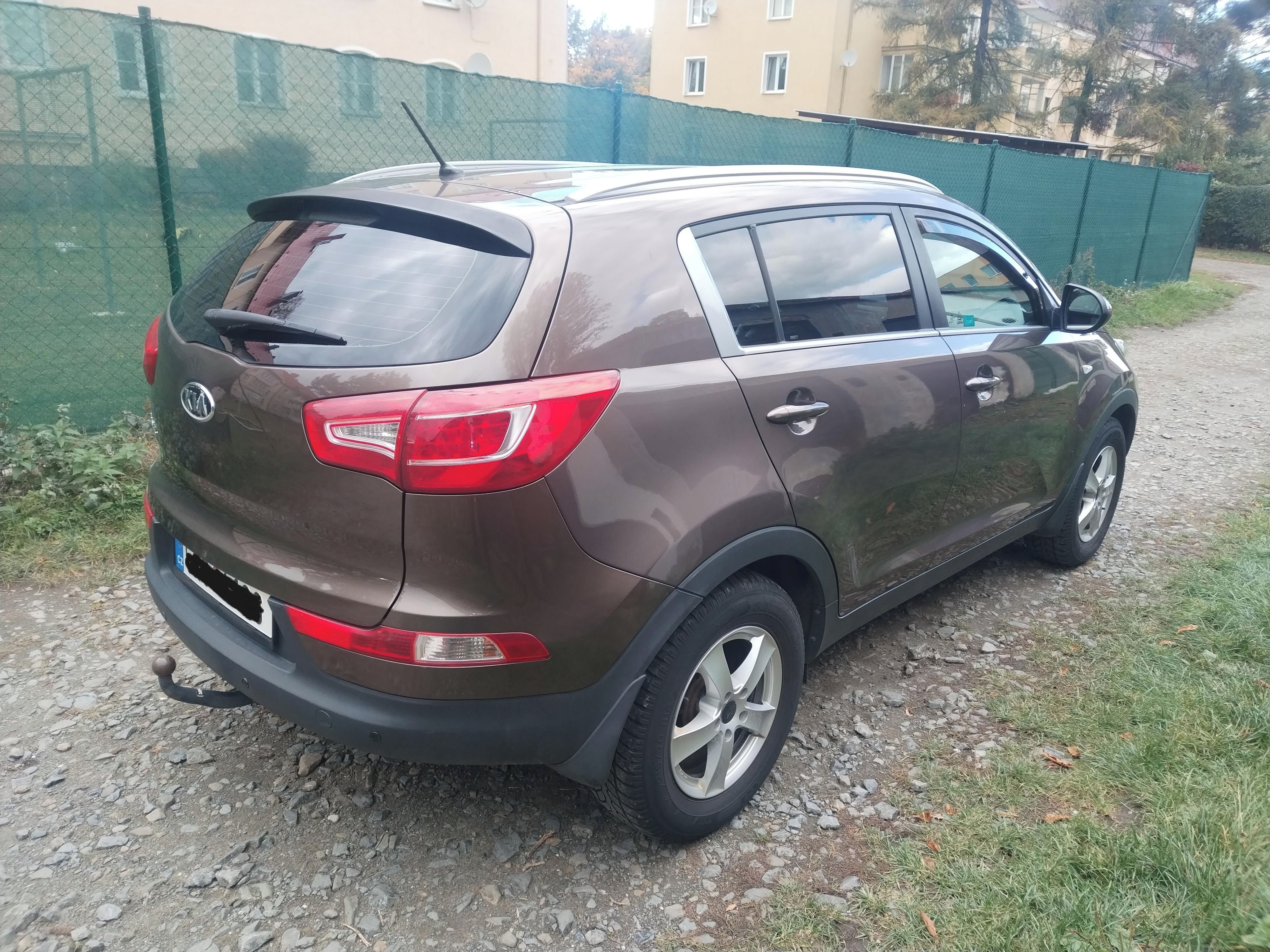 Kia Sportage, 1.6i 124000km,ČR,SERVISKA - fotka 3