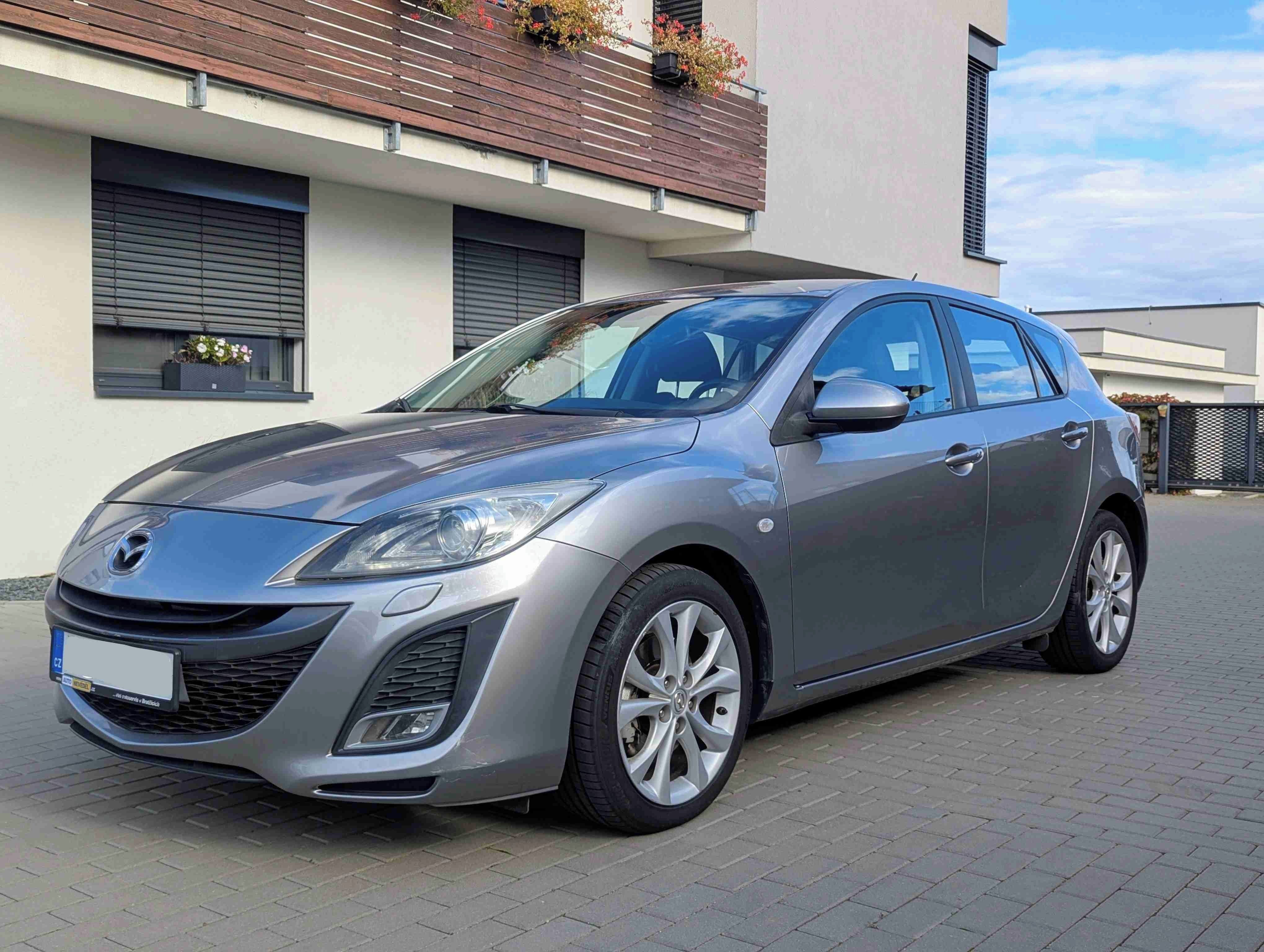 Mazda 3, Mazda 3 111 kW BOSE XENONY - fotka 2