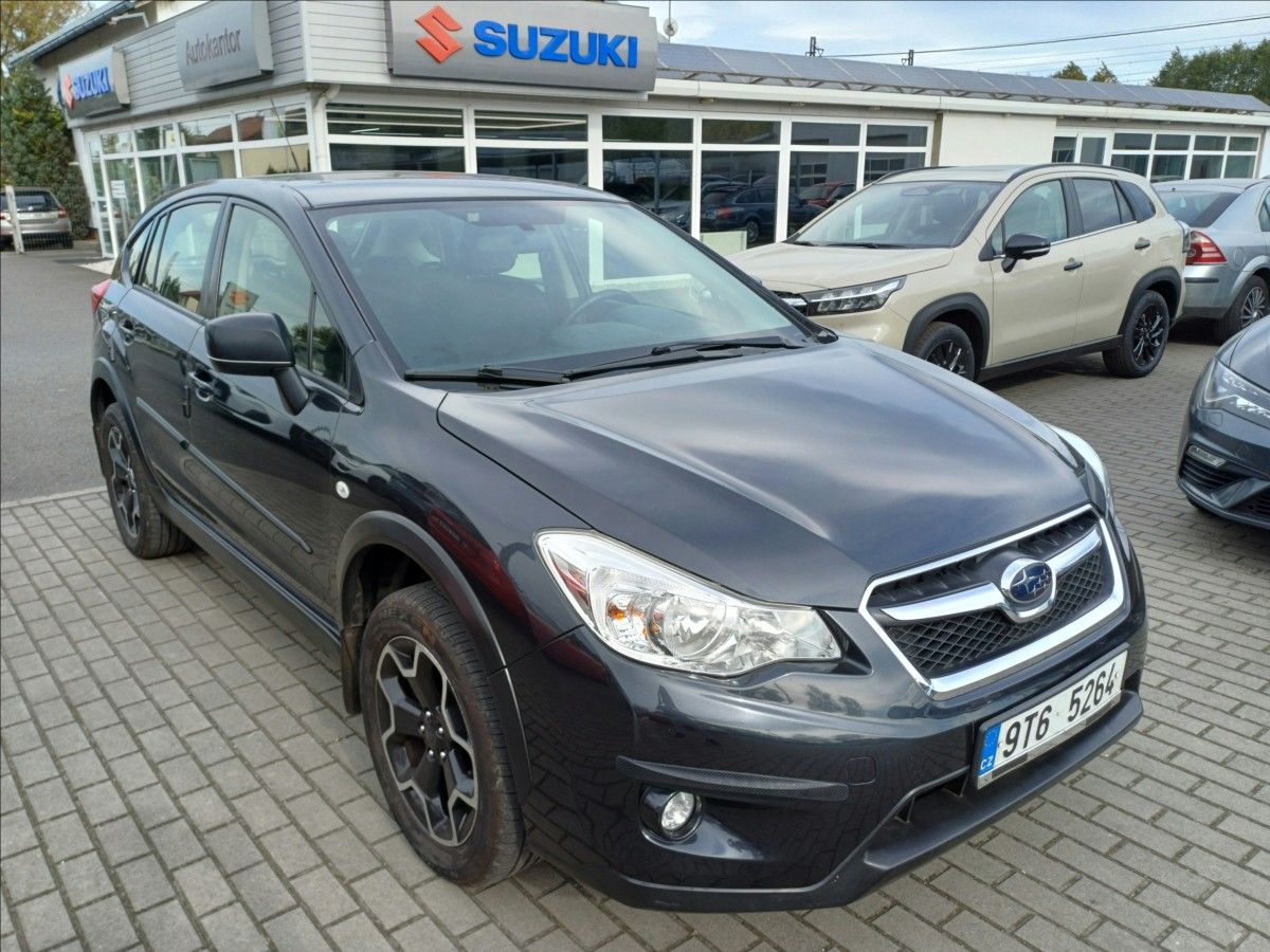 Subaru XV, 1,6 4x4, Zimní komplety v ceně - fotka 3