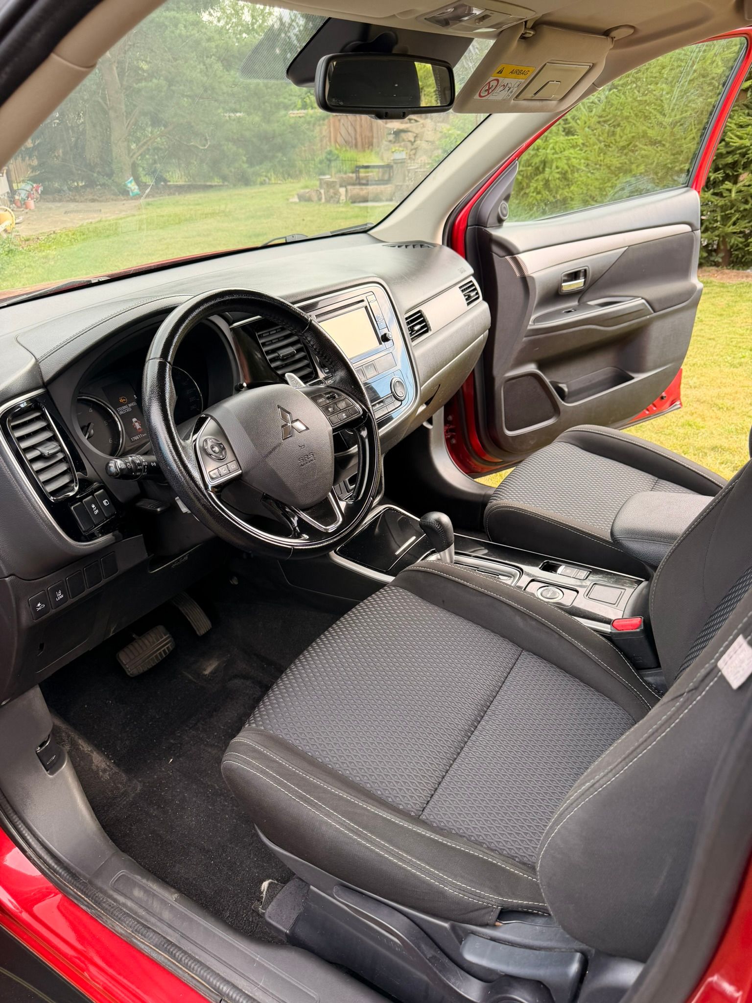 Mitsubishi Outlander, 2.3 DI-D,4×4, AUTO, 7 míst,ČR - fotka 6