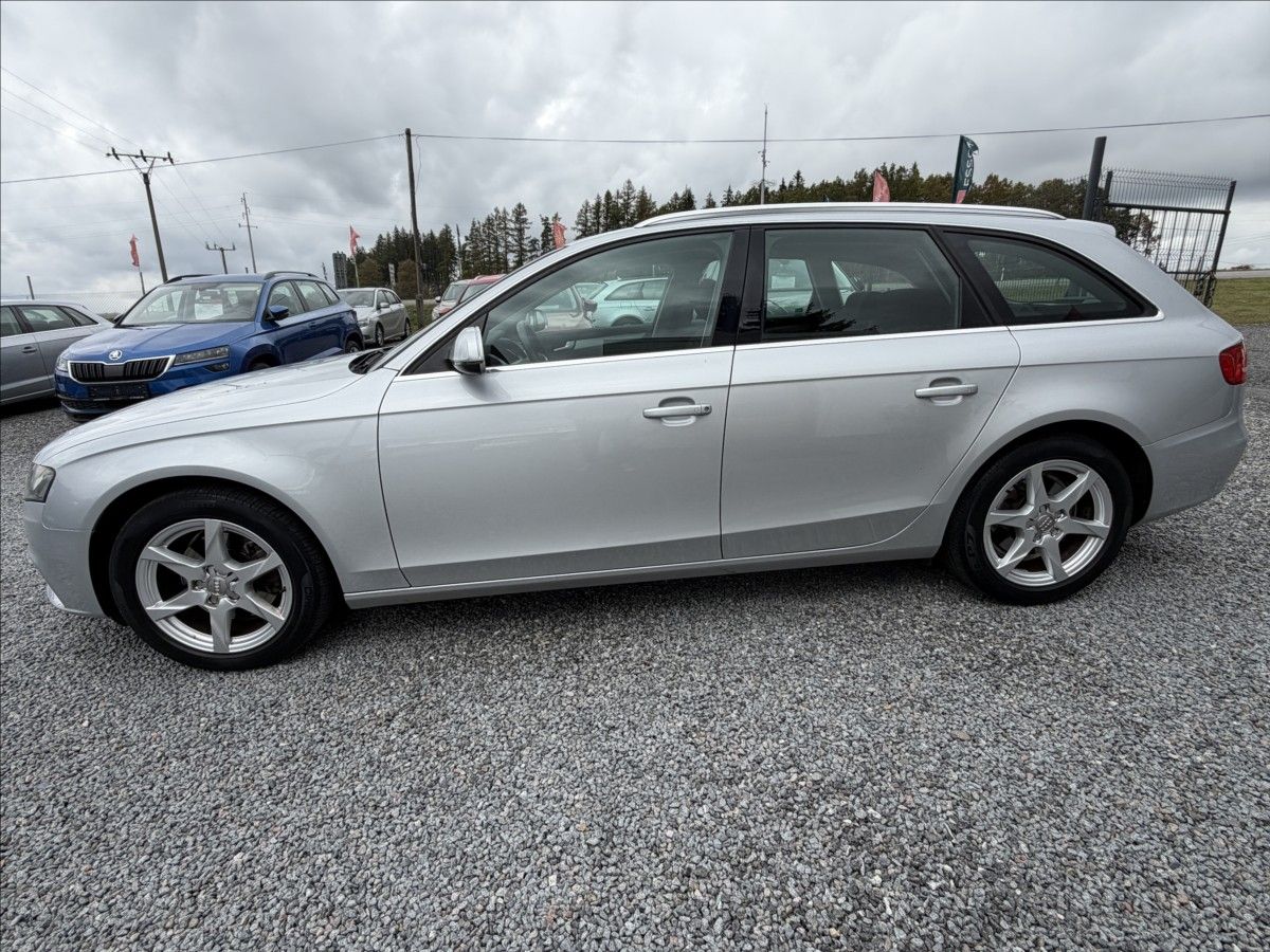 Audi A4, 2,0   Tdi 105 kw B8 Avant - fotka 4