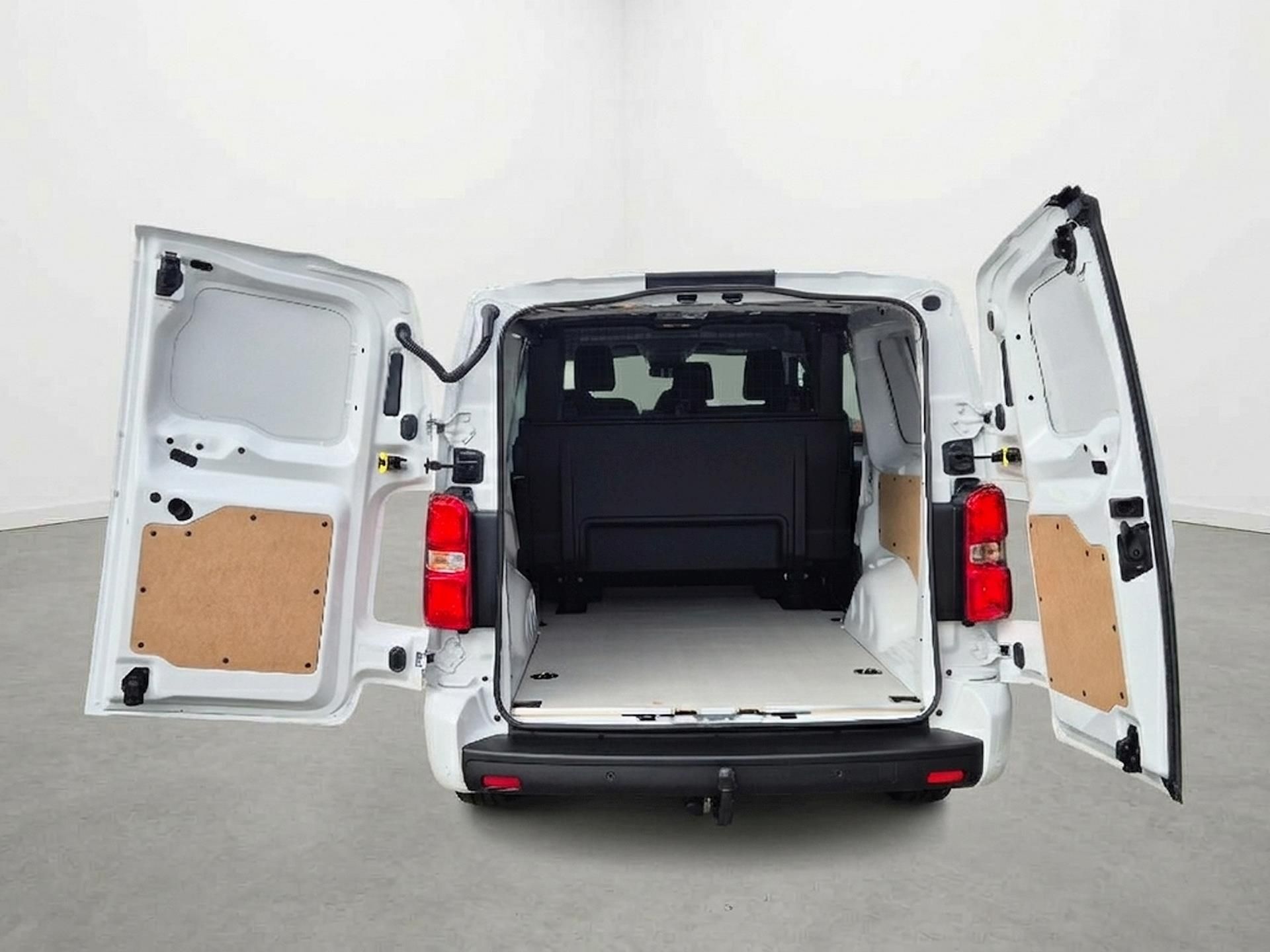 Fiat Scudo, 2,2 2,2 MTJ 150k MT6 Polokombi - fotka 5