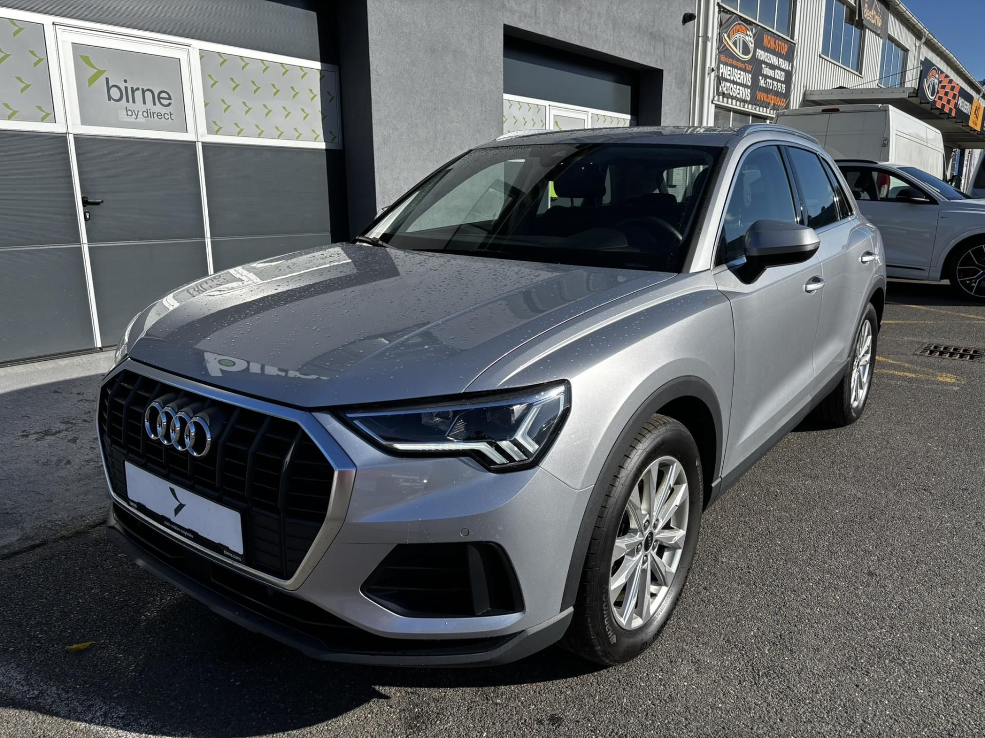 Audi Q3, 1.5 TFSI 35 - fotka 3