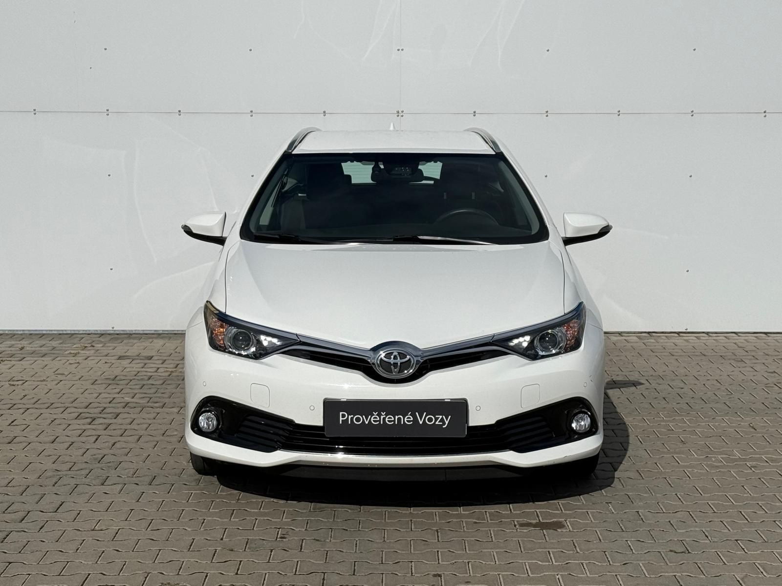 Toyota Auris, 1.6 Valvematic Active Trend - fotka 4
