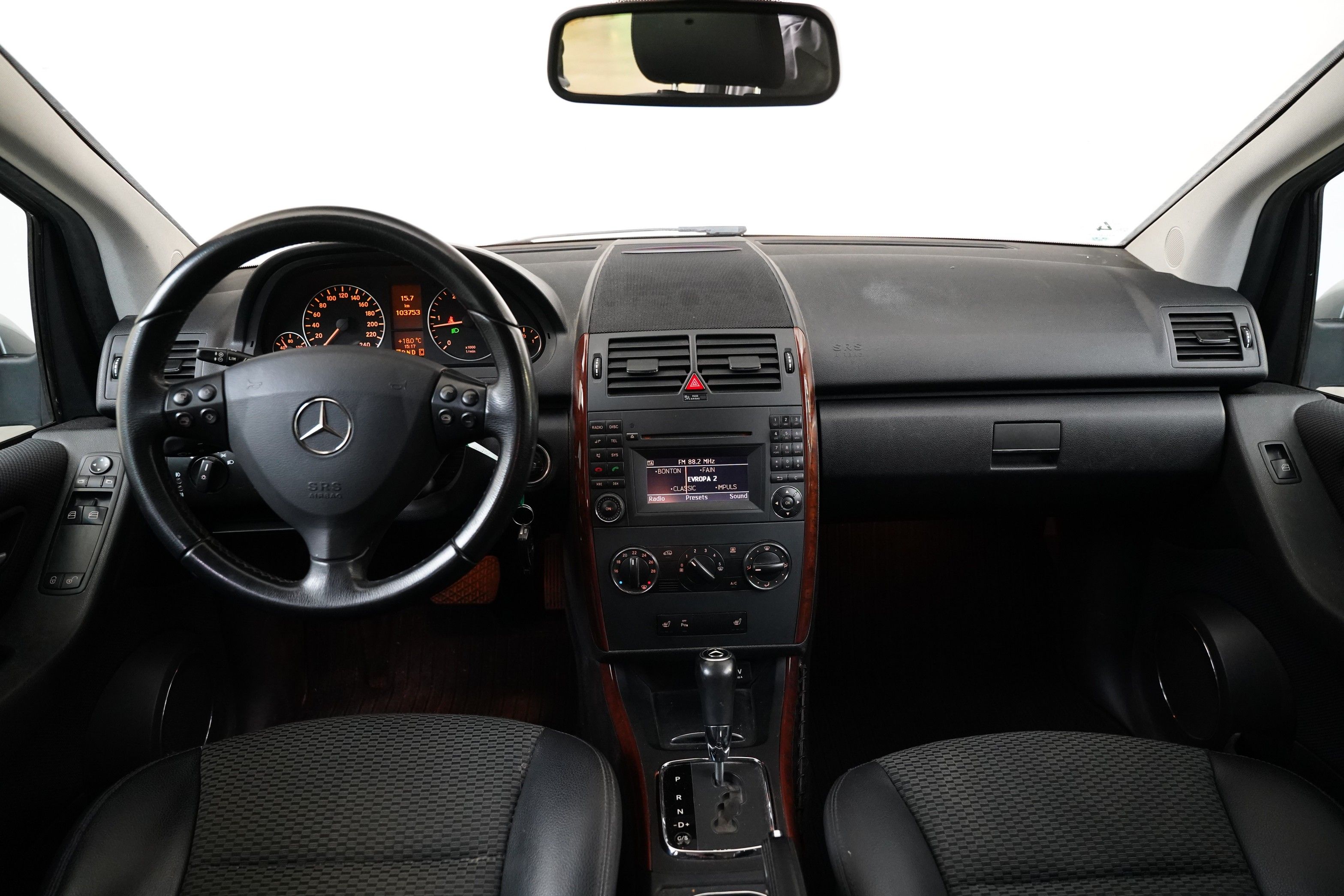 Mercedes-Benz Třídy A, 180 CDI 80 kW Elegance - fotka 5