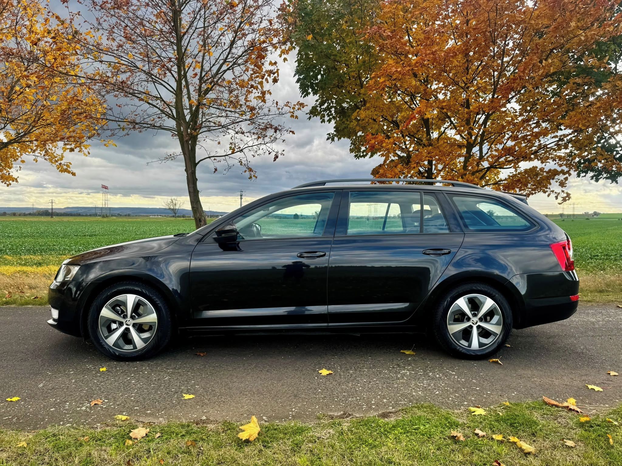 Škoda Octavia, 1,6 TDi 81 kW - fotka 5