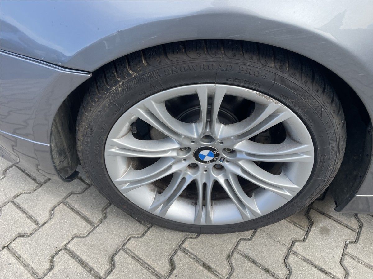 BMW Řada 5, 3,0 D M PAKET DIGIKLIMA TZ 200 - fotka 5