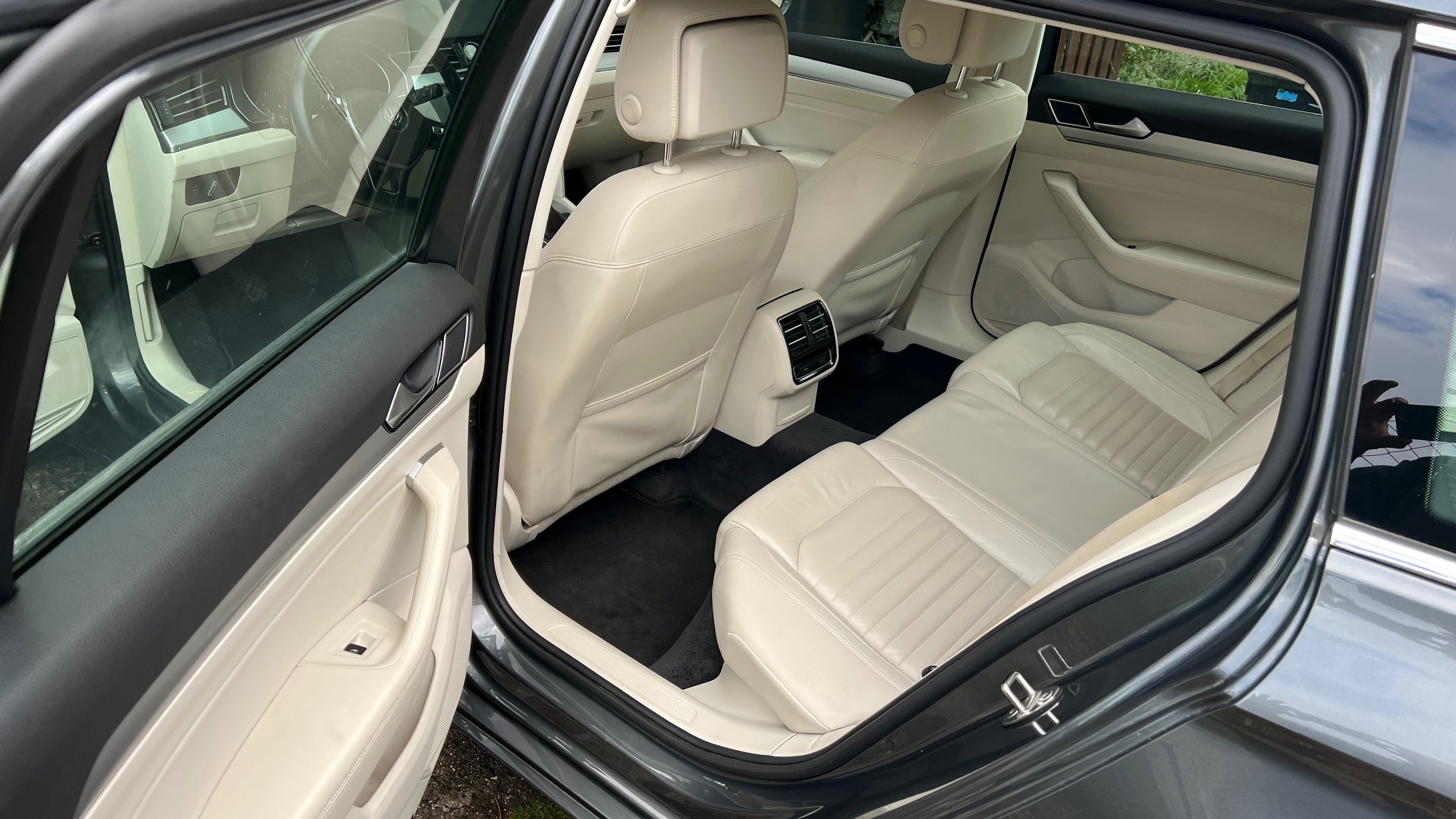 Volkswagen Passat, 2 - fotka 4