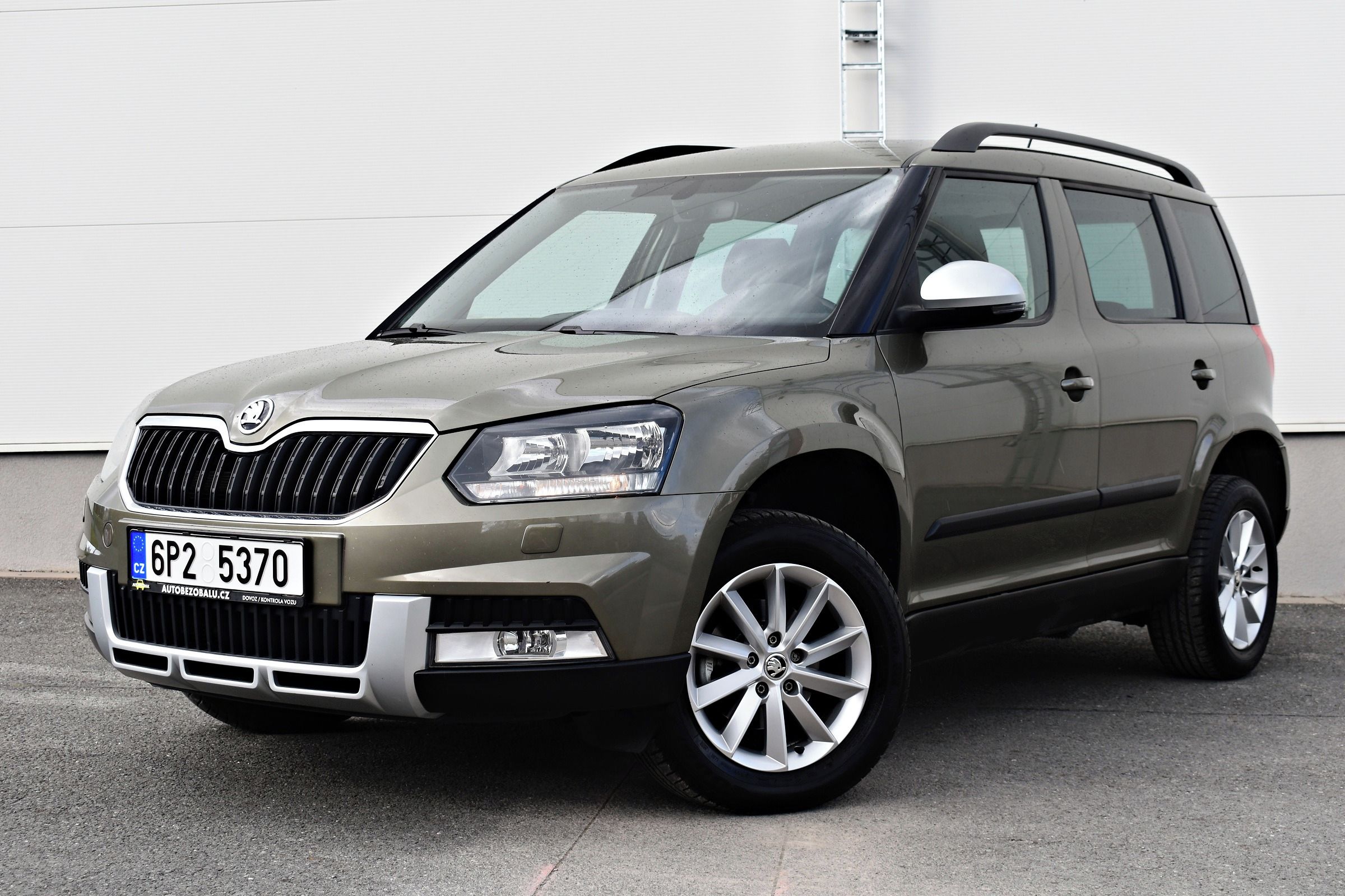 Škoda Yeti, 2.0 TDI 4x4 Outdoor ČR Výhřev - fotka 3