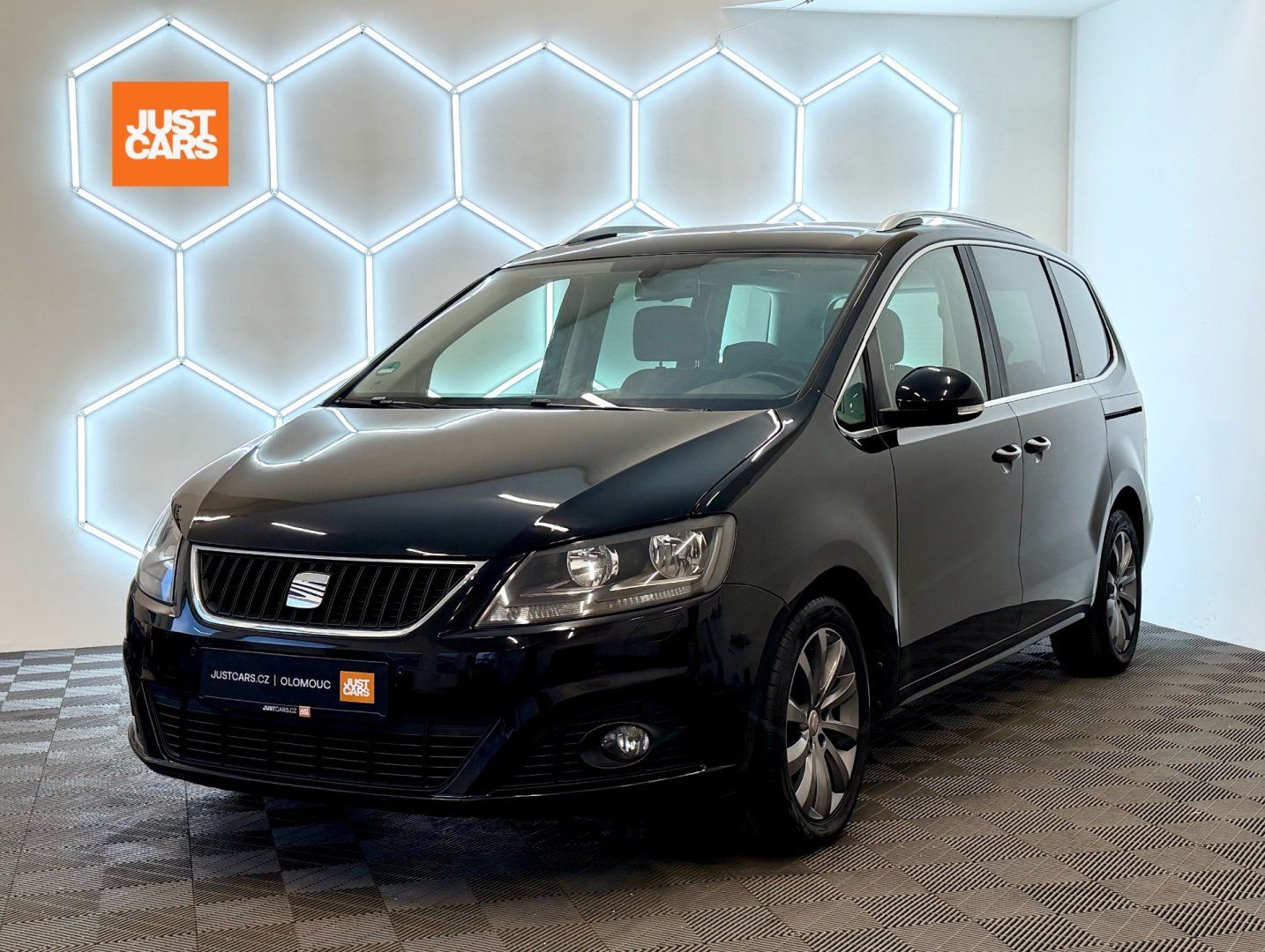 Seat Alhambra, 2.0 TDI 103 kW STYLE/7 míst/TZ