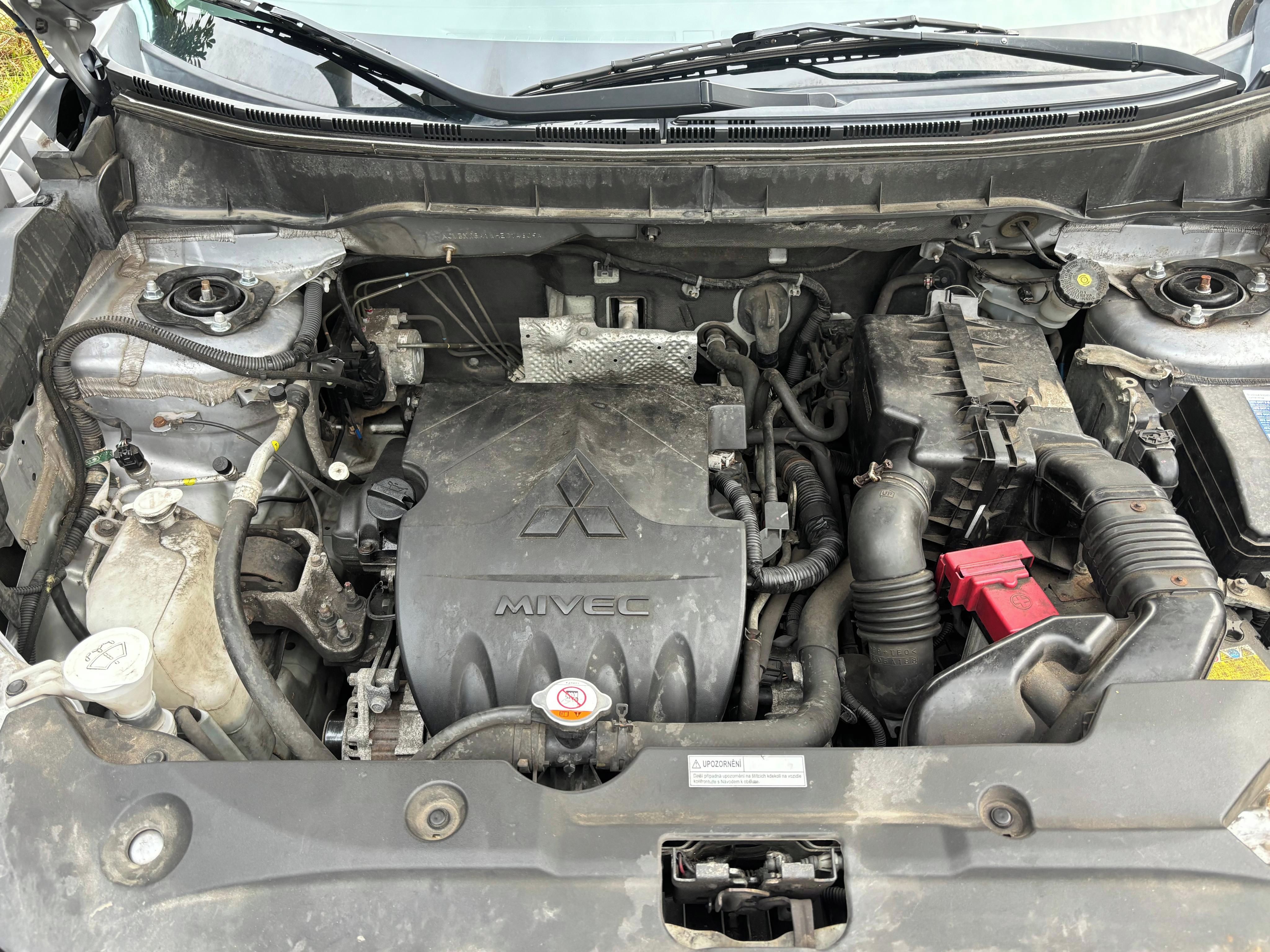 Mitsubishi ASX, 1.6 MIVEC - fotka 6