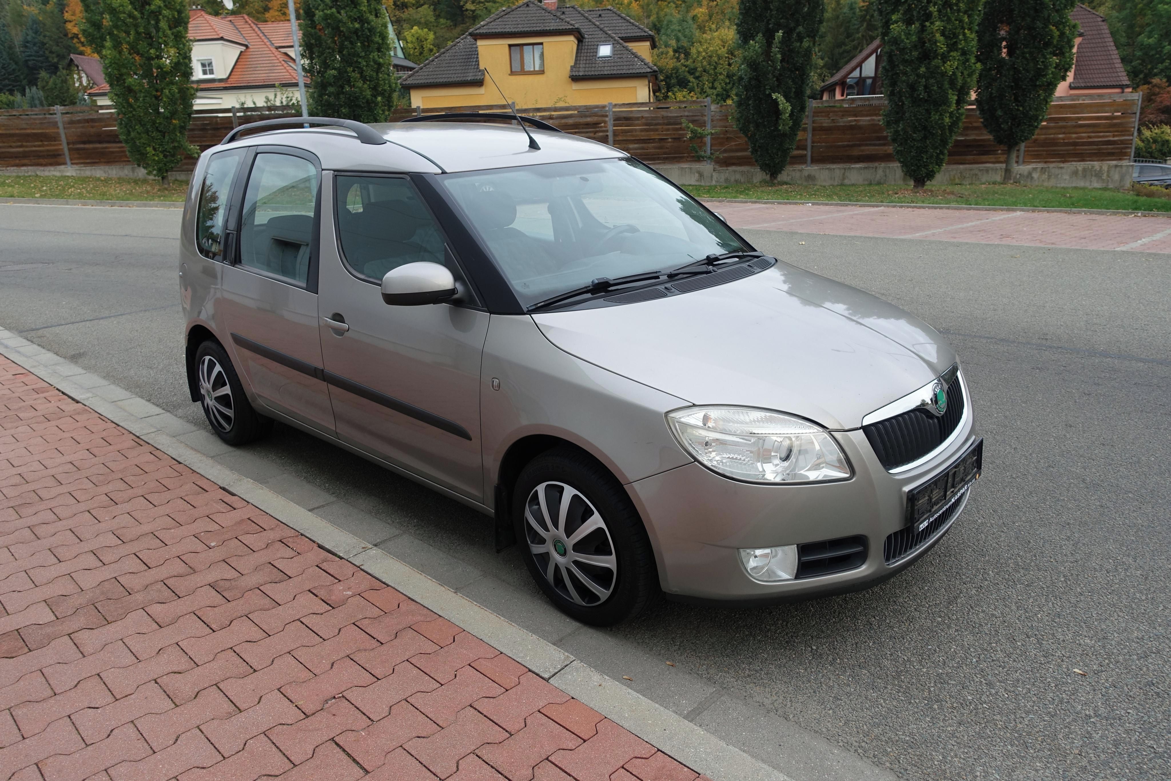 Škoda Roomster, 1.4 TDi ČR,tažné,zimní kola - fotka 4