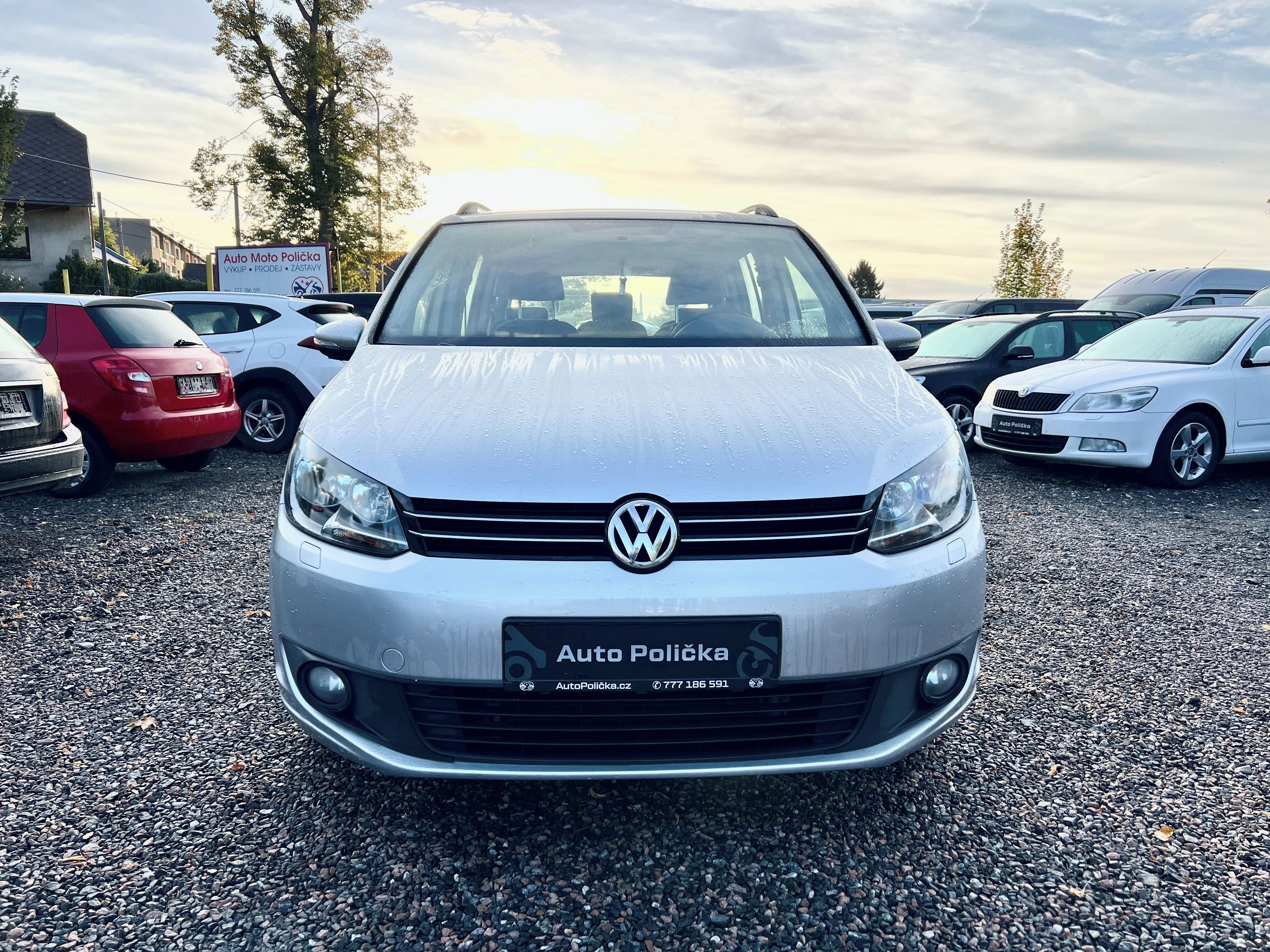 Volkswagen Touran, 1.6 TDI 77 kW DSG Servis,Stav - fotka 3