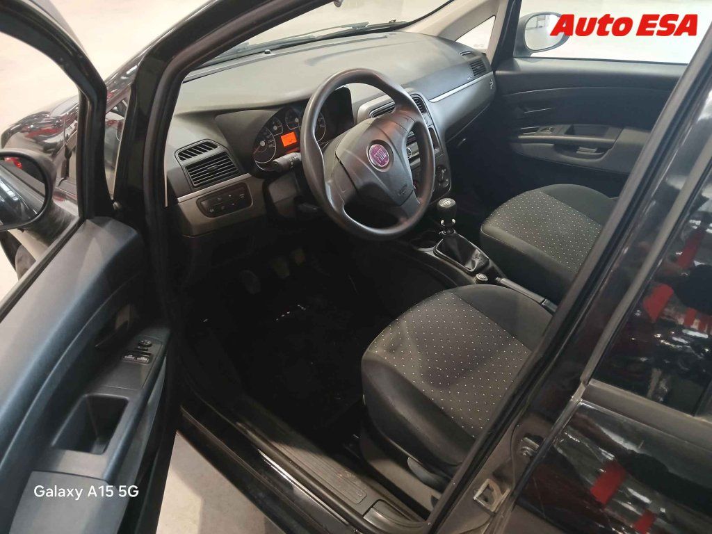 Fiat Punto, 1.4i - fotka 3