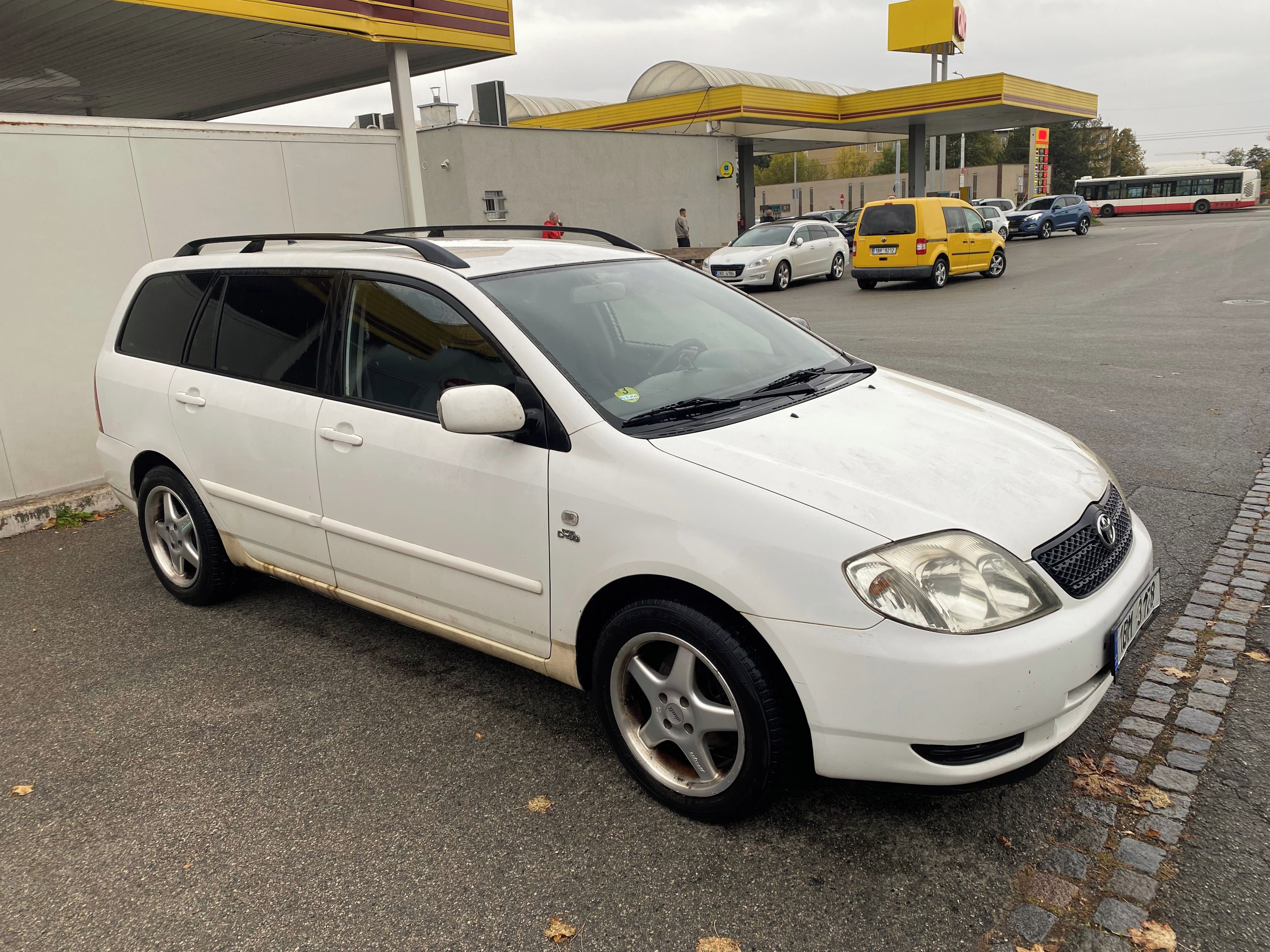 Toyota Corolla, Toyota corolla E12J combi 2.0 - fotka 4