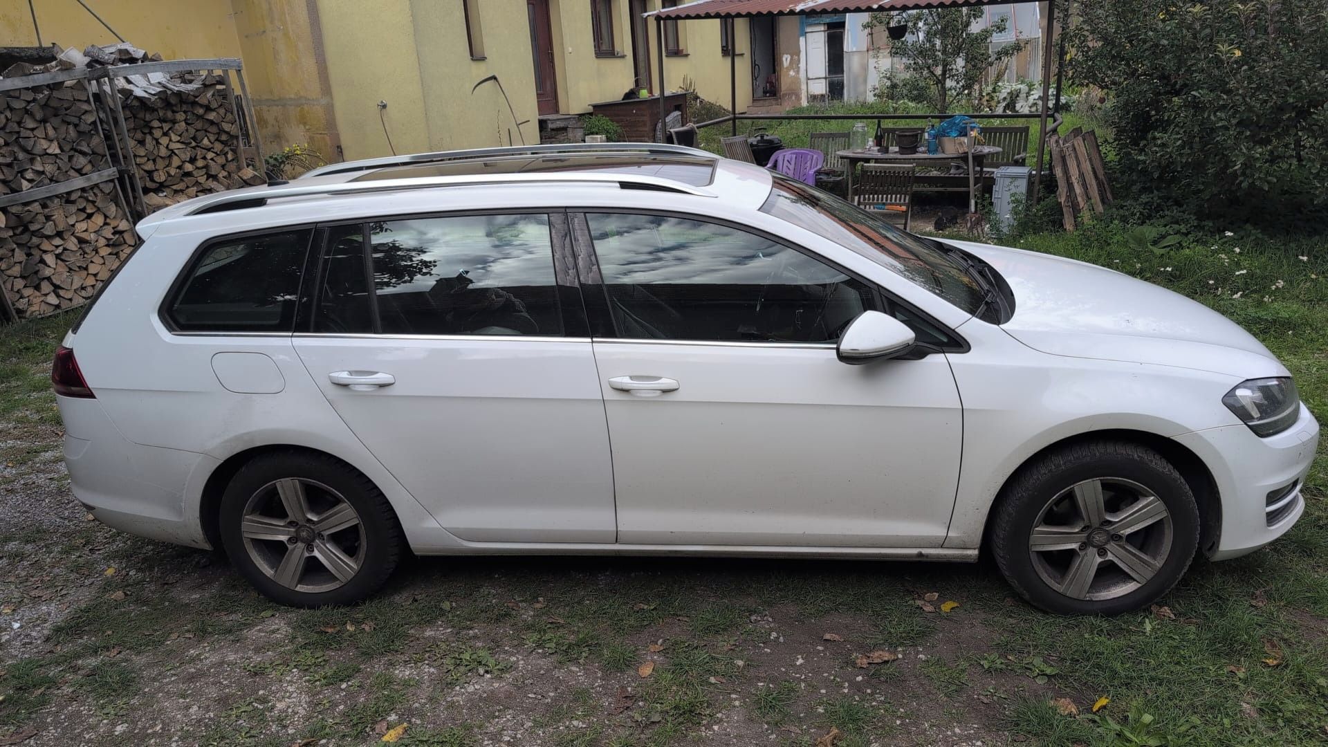 Volkswagen Golf, 2.0TDi, autorizovaný servis - fotka 2