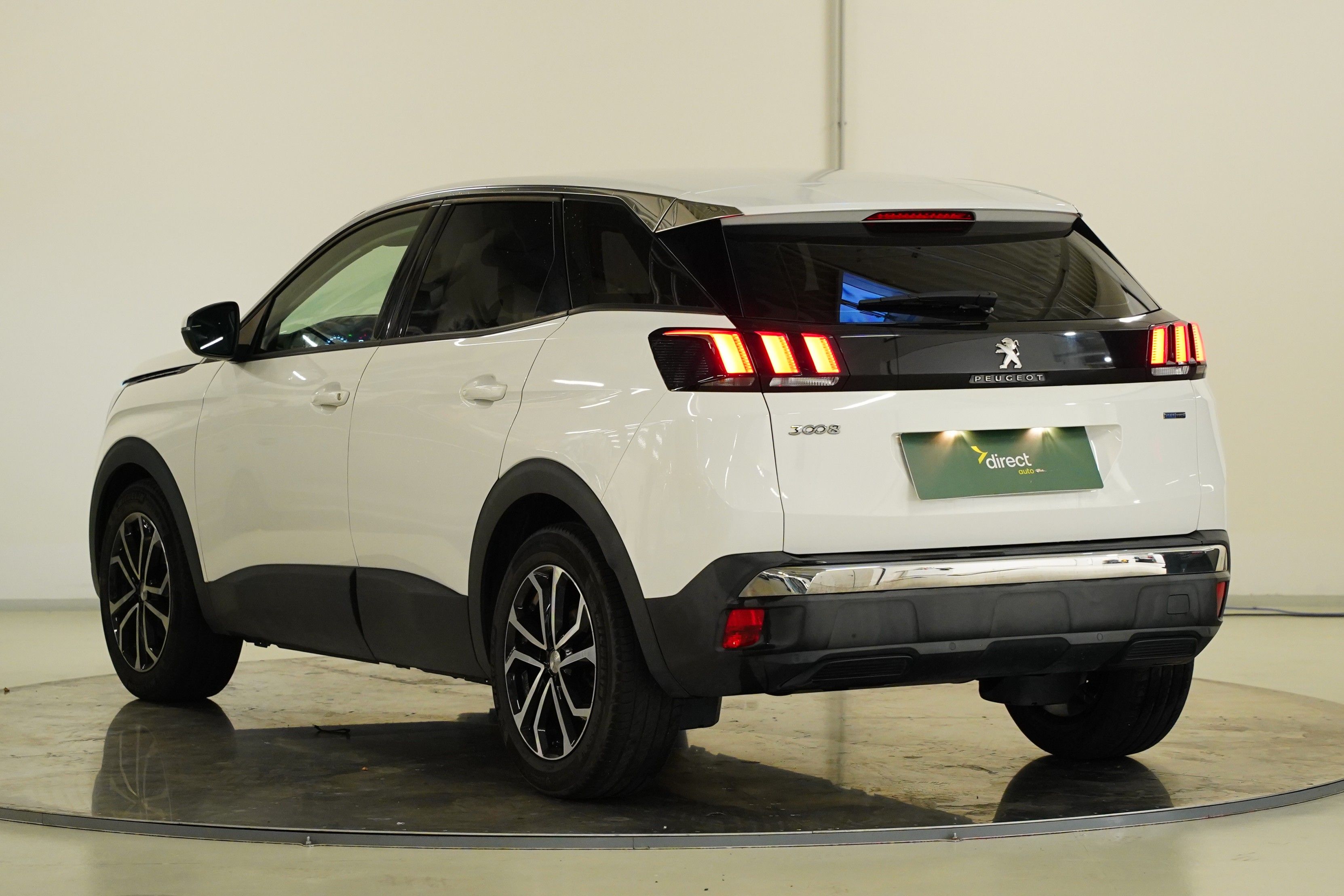 Peugeot 3008, 1.2 PureTech 96kW - fotka 3