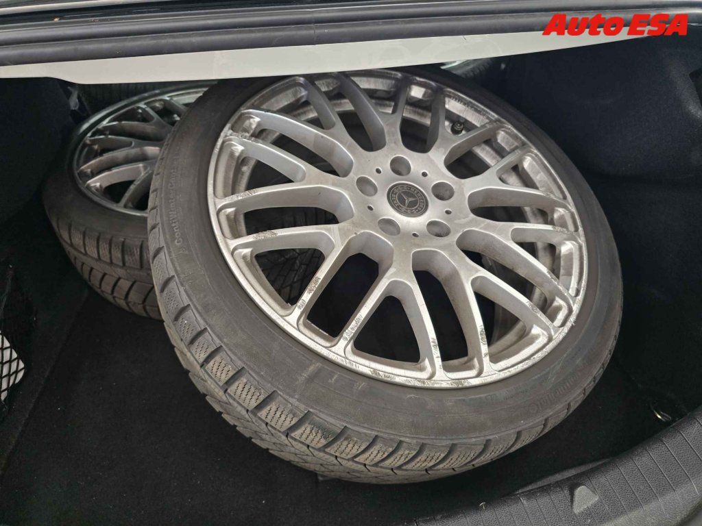 Mercedes-Benz CLA, 1.6i 200 - fotka 4